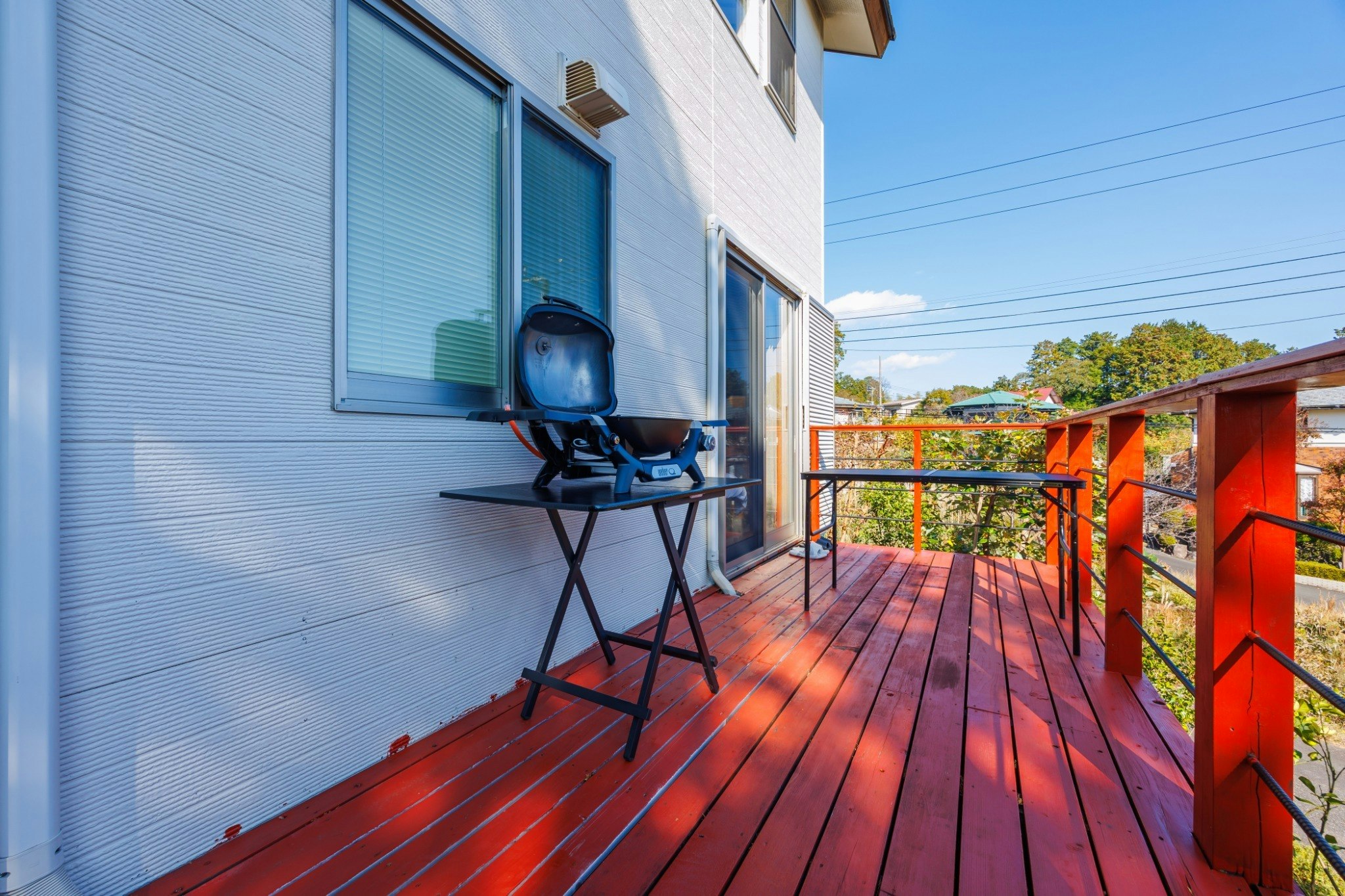 【大室山まで車で3分】1棟貸切|テラスBBQ&暖炉付|景色・日当たり◎