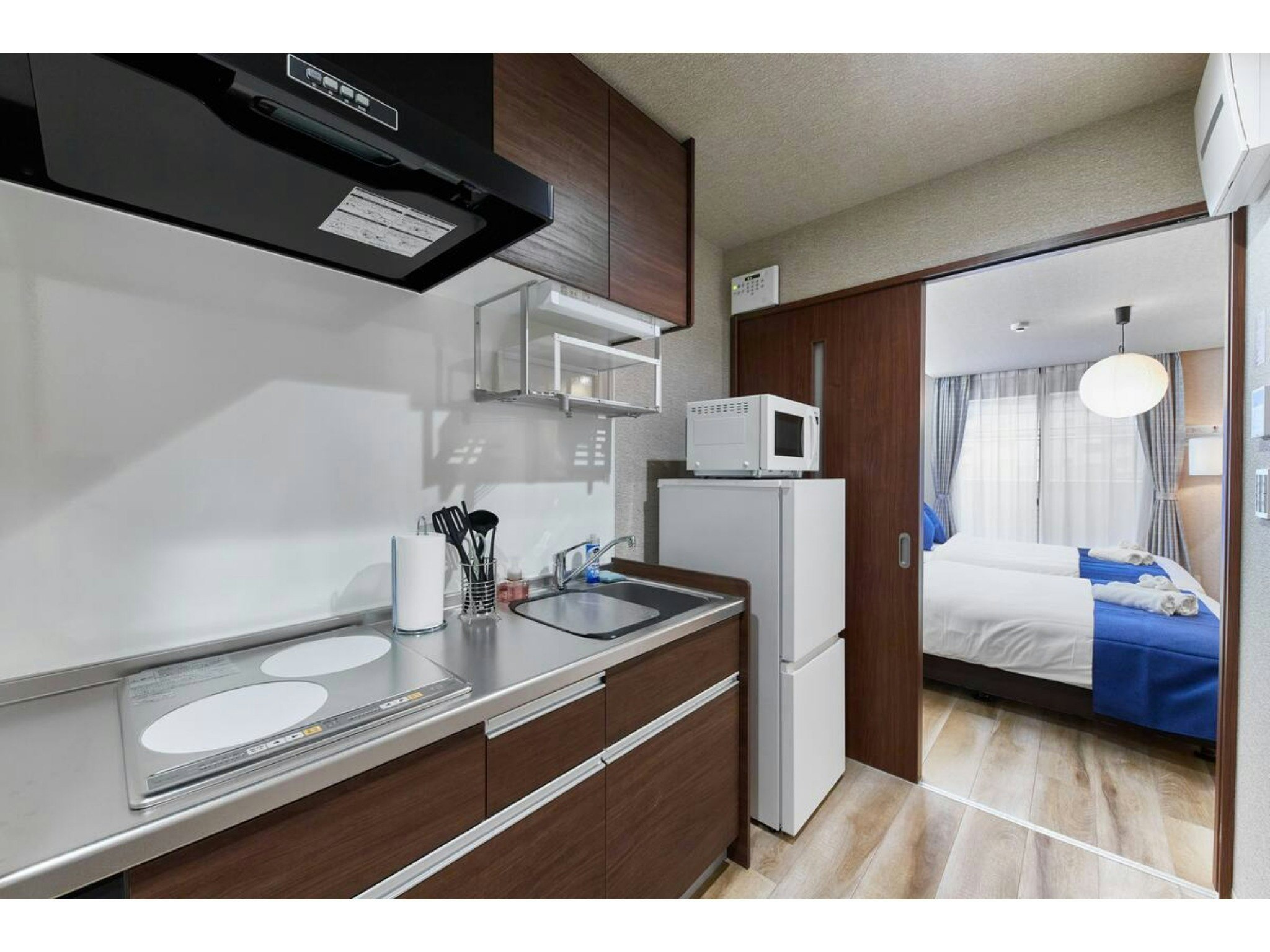 【禁煙】ラーメンB(201)|USJ・梅田へ好アクセス|海遊館徒歩圏|駅近4分|新築