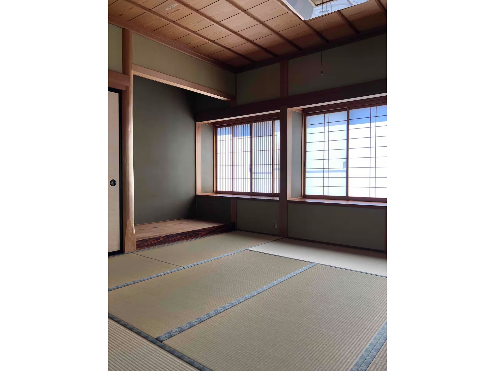 一棟貸し|情緒ある港町の街道に泊まる