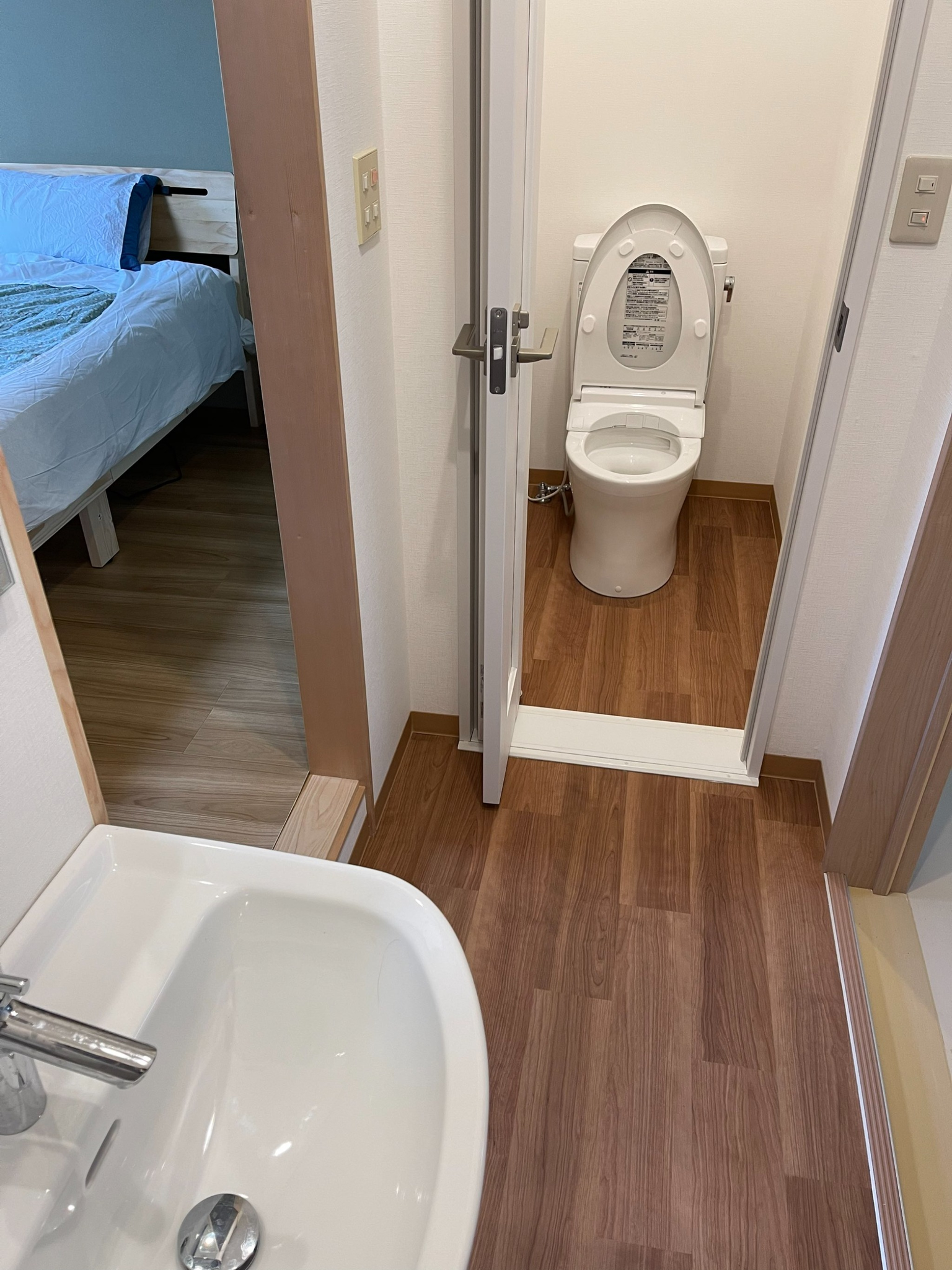 ツインベッド 洋室