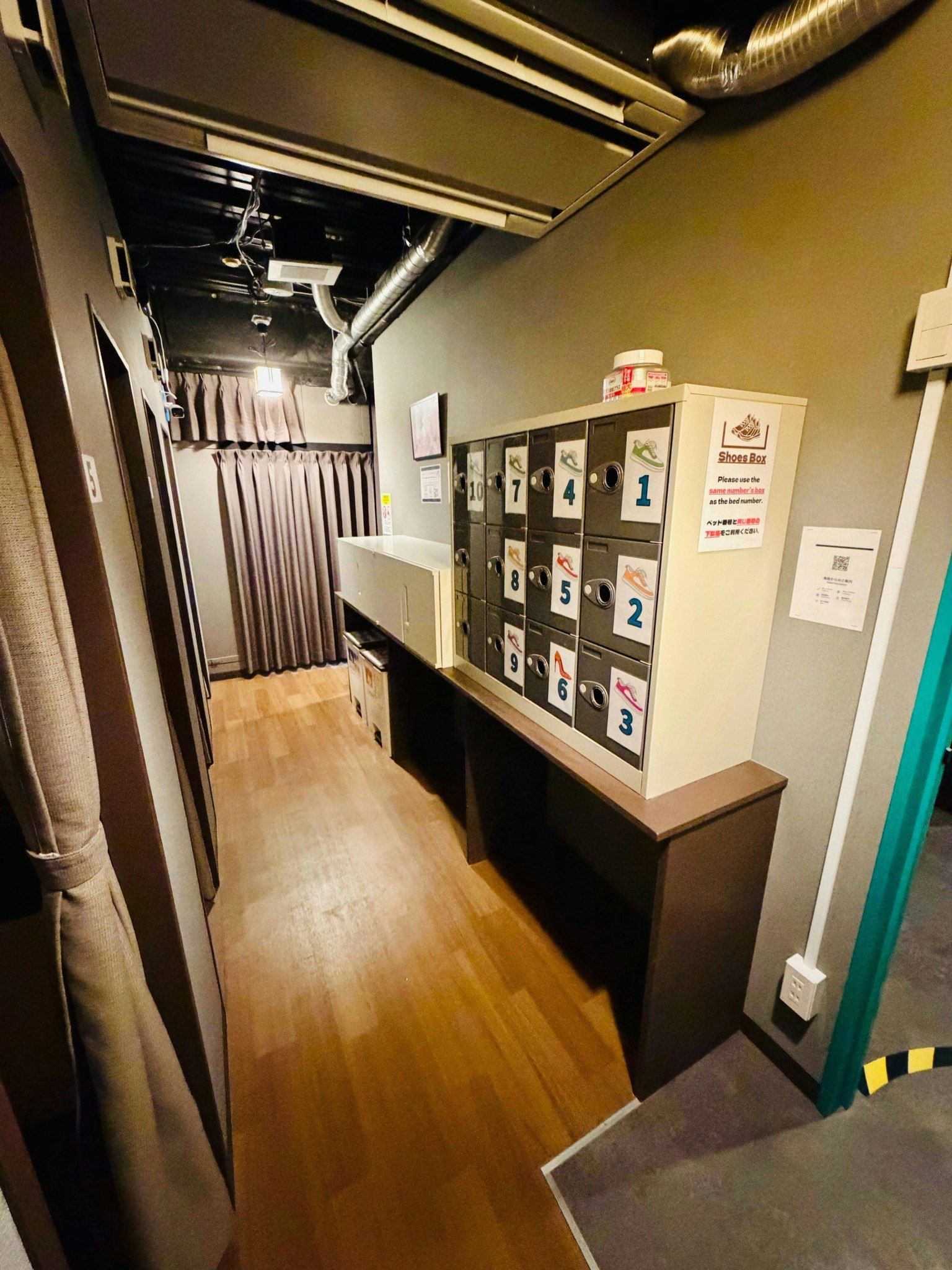 新橋コンホテル シングルキャビン