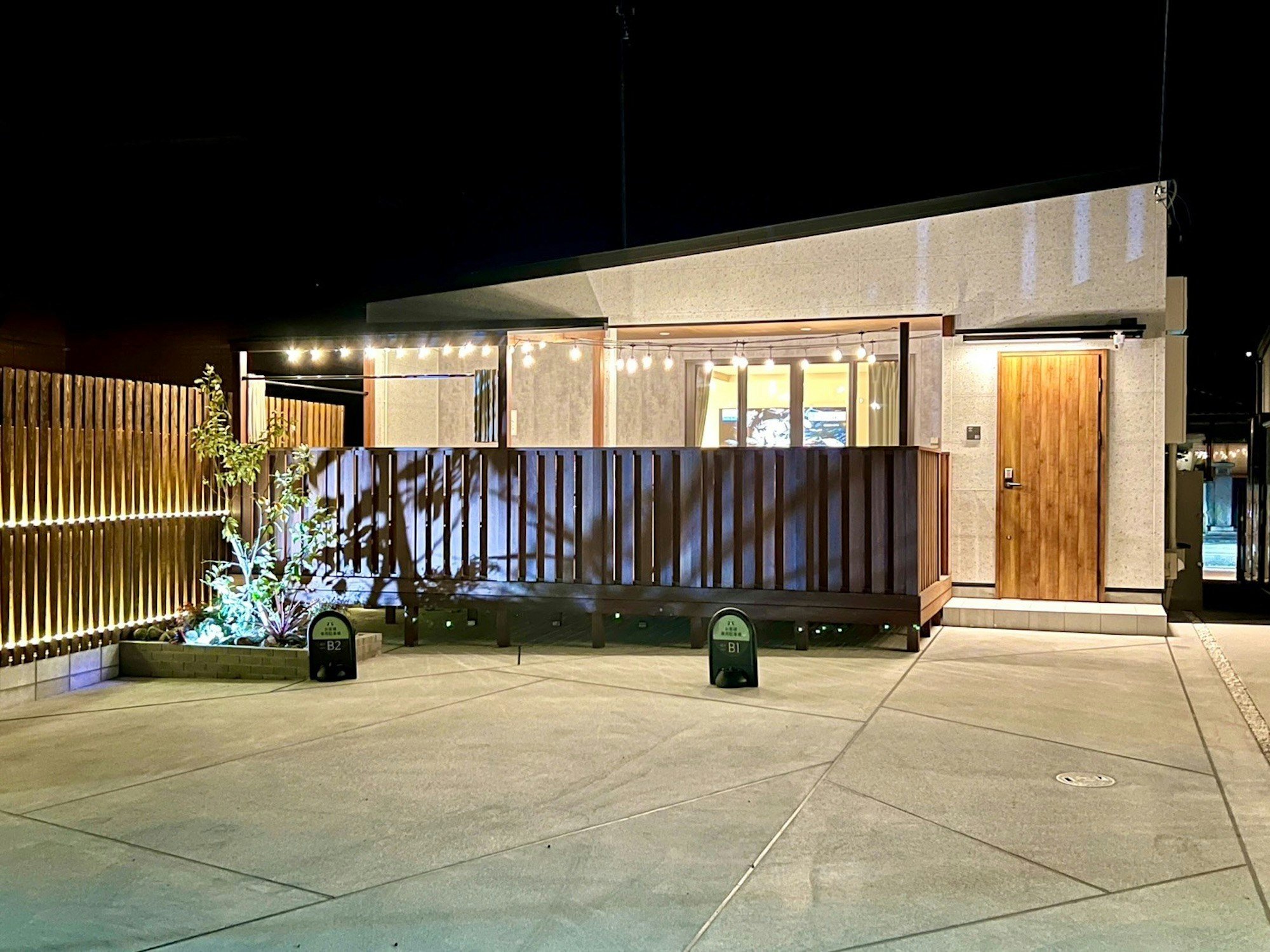 【新築・海近・淡路島貸切】プライーべトBBQデッキ・迫力満載85インチTV・無料Wi-Fi・定員6名