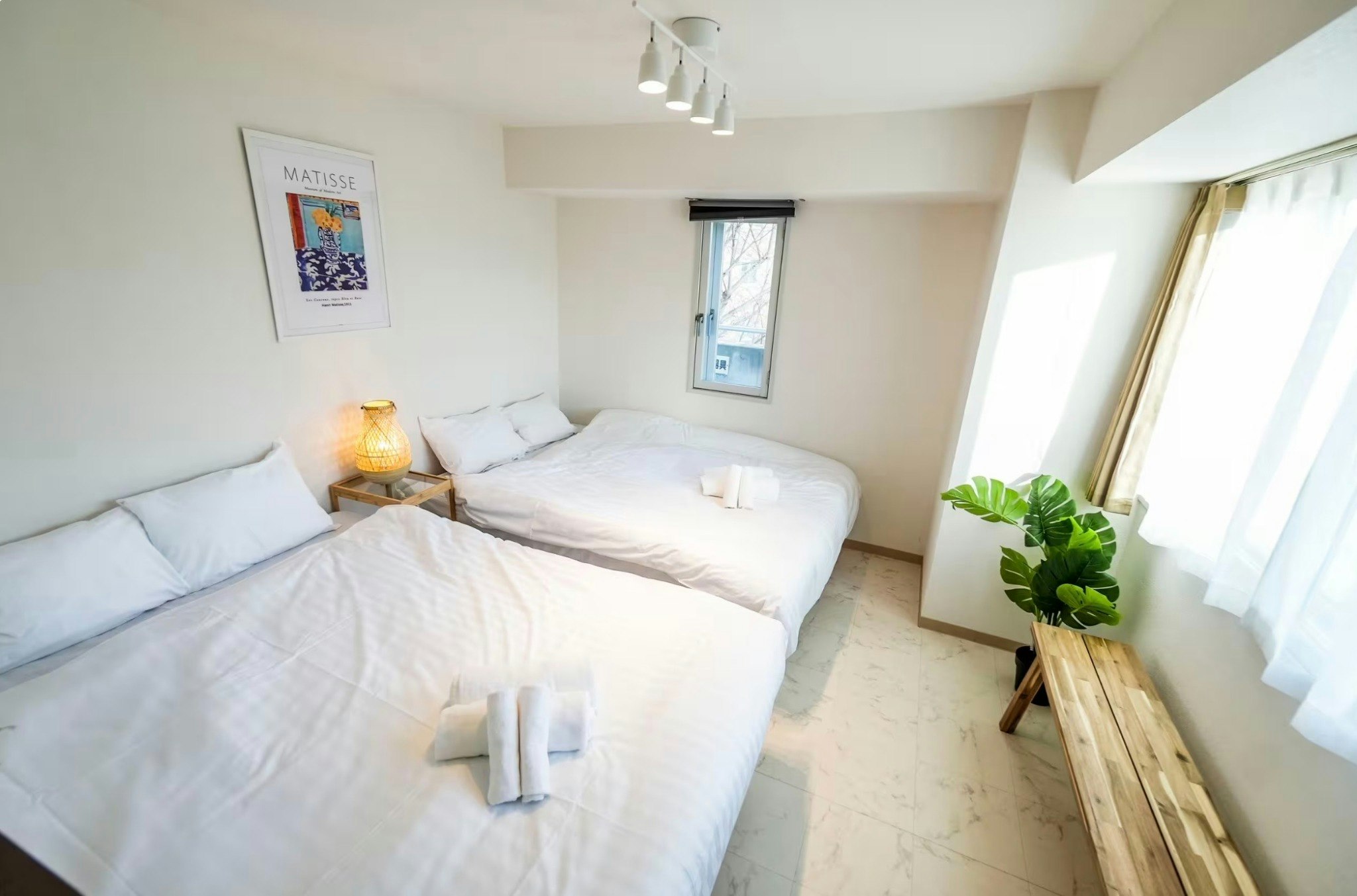 昨年新規OP/最大9人/すすきのエリア/札幌観光に最適な立地/空港直通バス停すぐ/高速Wi-Fi完備