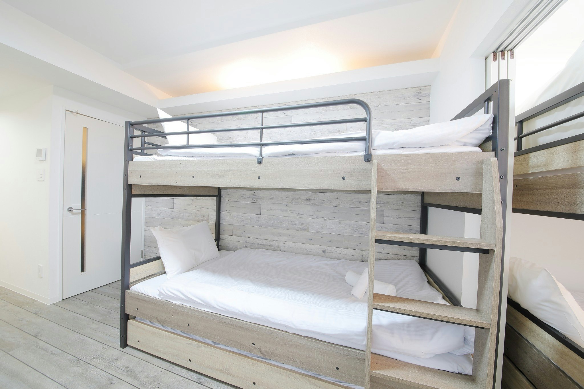 (101)2024年11月新規OP/札幌駅まで徒歩9分/無料Wi-fi