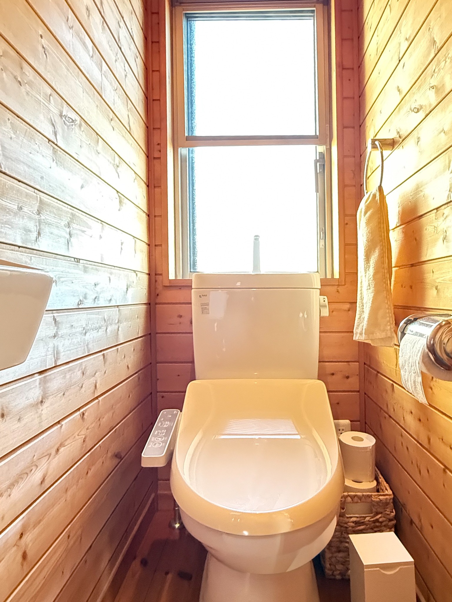 最大10人可。無料駐車場。鈴鹿市中心地でスーパー・コンビニ徒歩圏内。鈴鹿サーキットまで10分♪