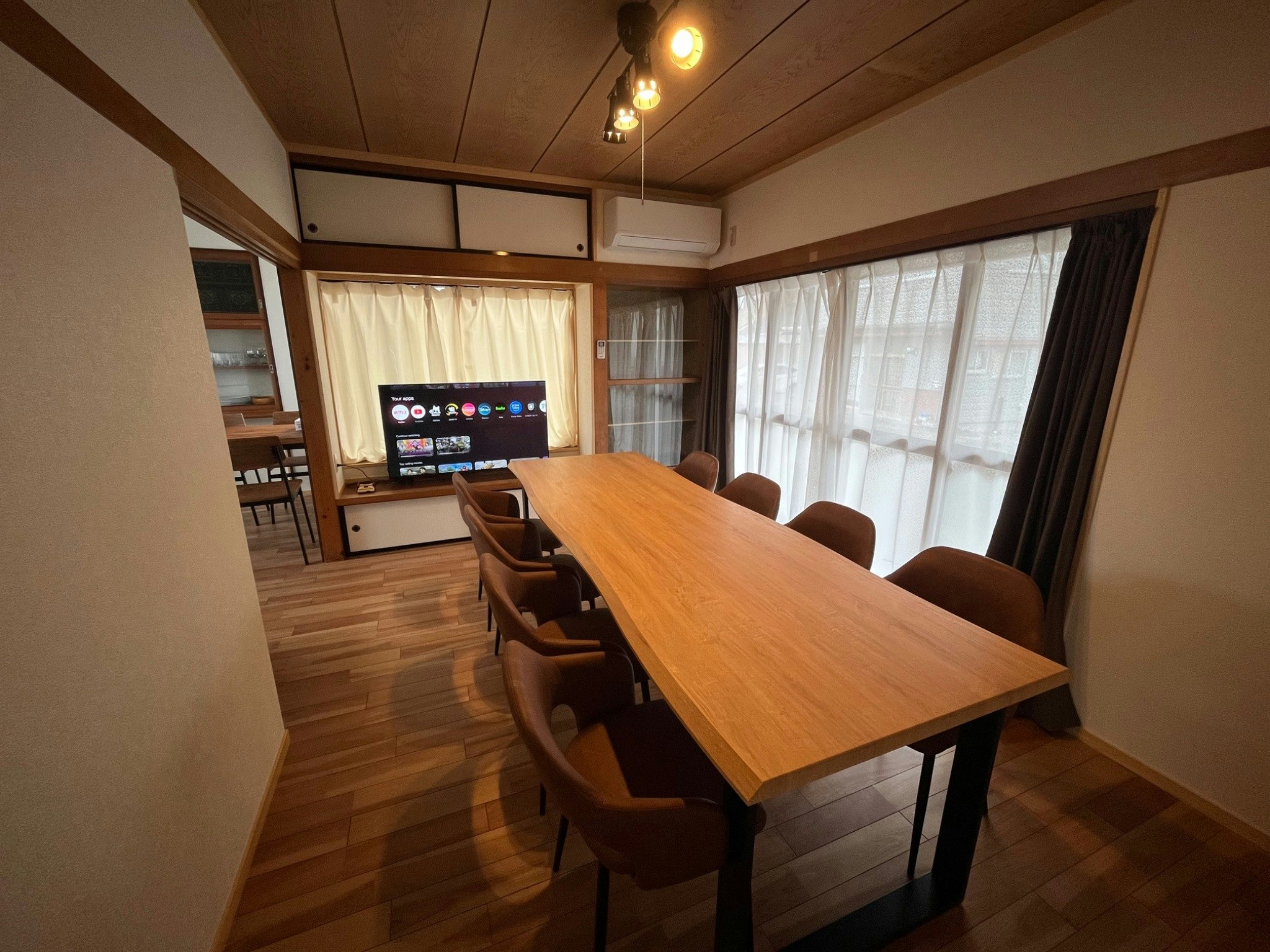 【一棟貸切】最大16名|駅徒歩7分|103m2|3寝室