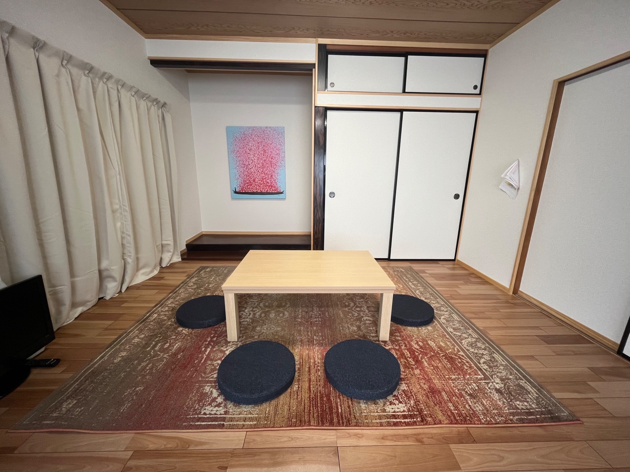 【一棟貸切】最大16名|駅徒歩7分|103m2|3寝室
