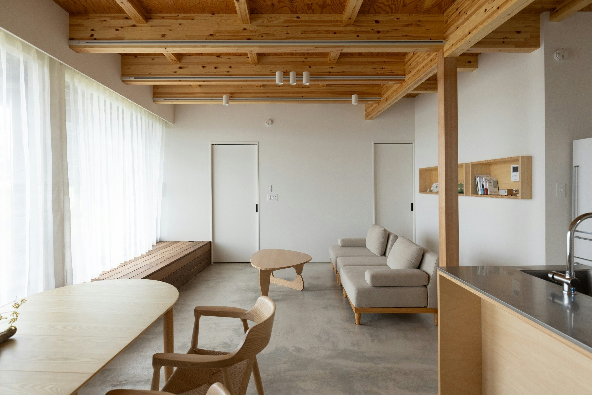 氷見の海辺の一棟貸し宿「氷見のうみと」2ベッドルーム