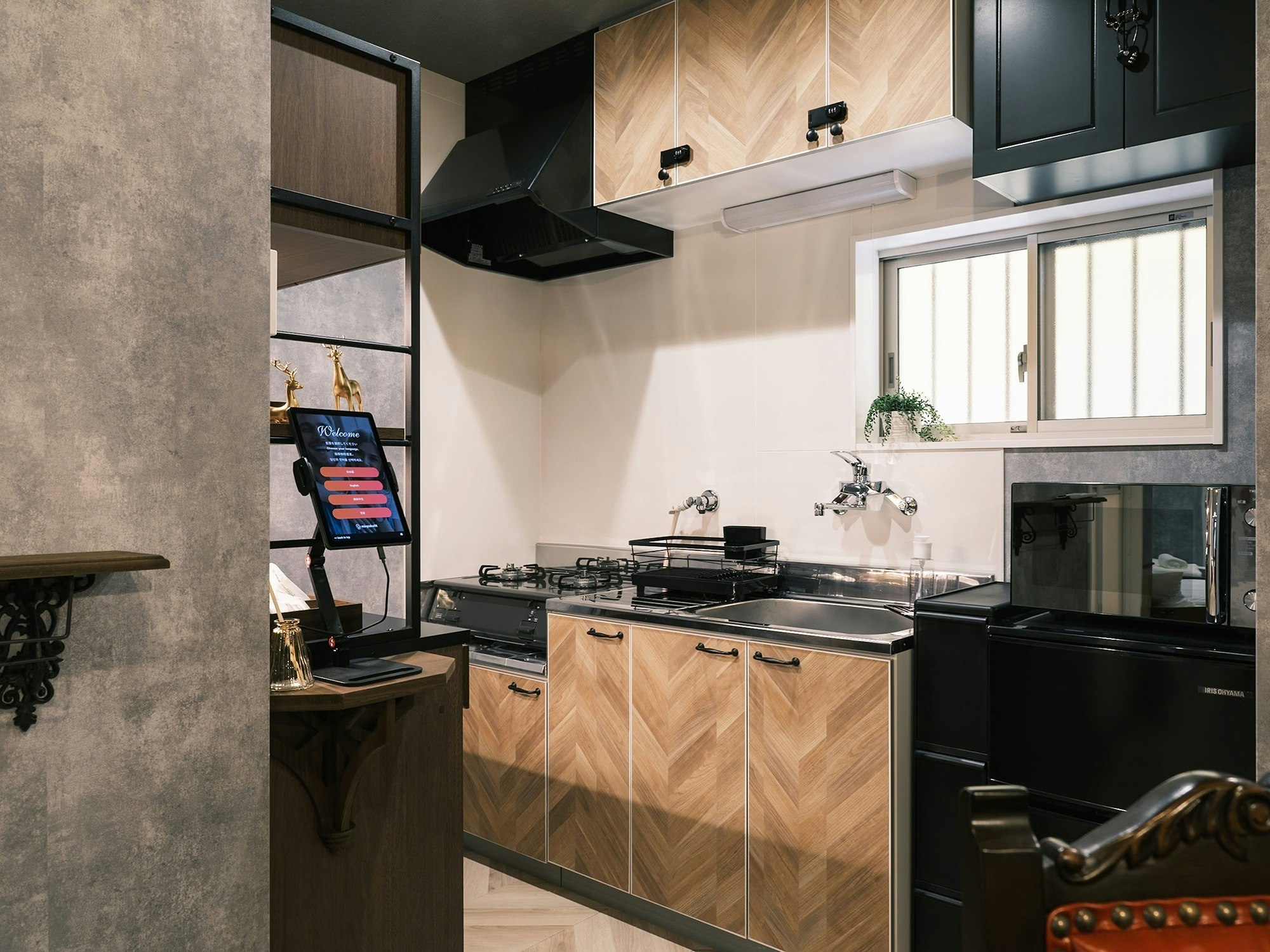 103号室|観光と滞在に便利な宿|黒門市場まで徒歩3分|なんばまで徒歩14分