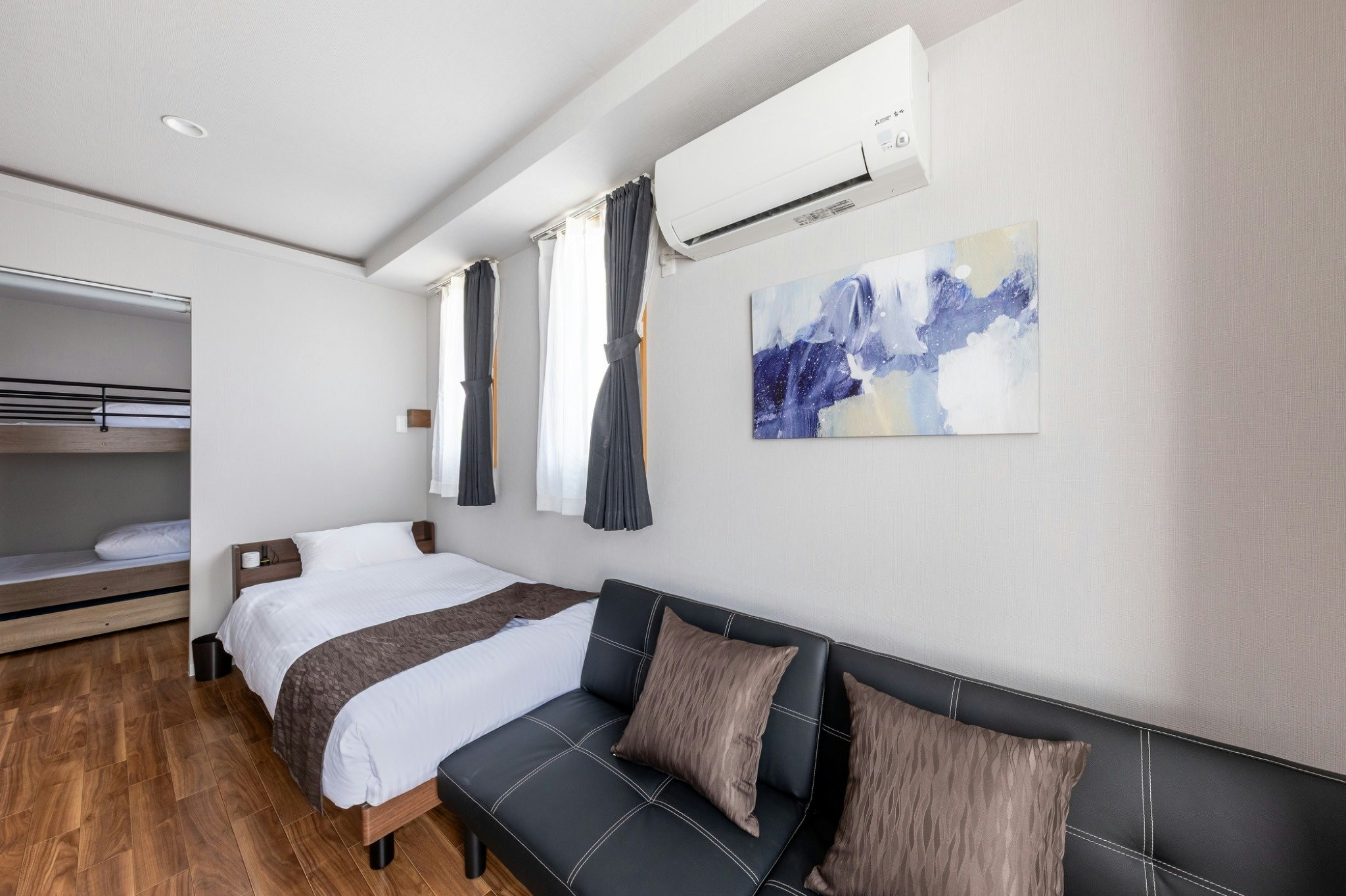 FLEX CELLA TSUKISAMU D 最大5名 1LDK 地下鉄まで徒歩3分 駐車場付