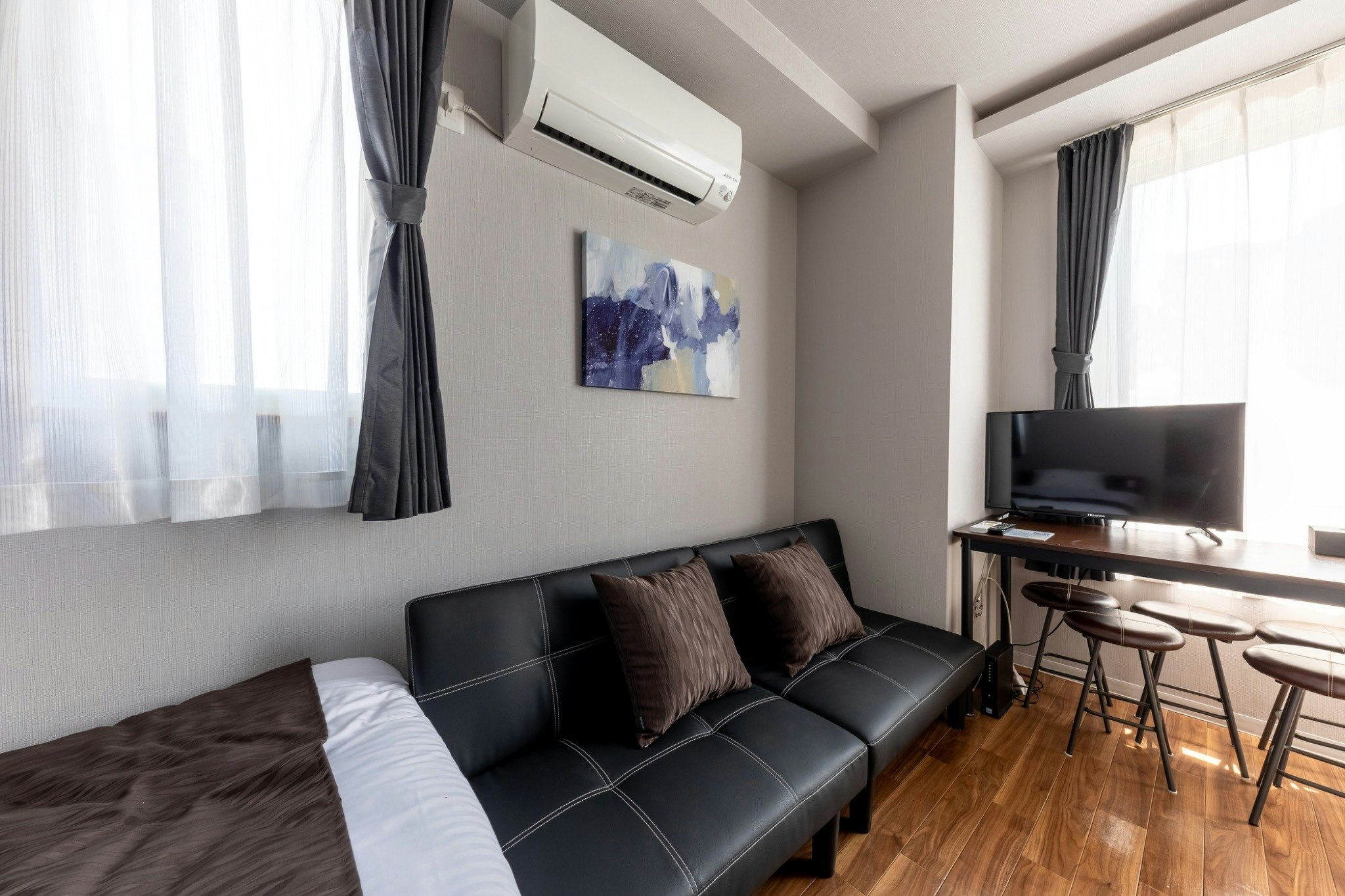 FLEX CELLA TSUKISAMU D 最大5名 1LDK 地下鉄まで徒歩3分 駐車場付