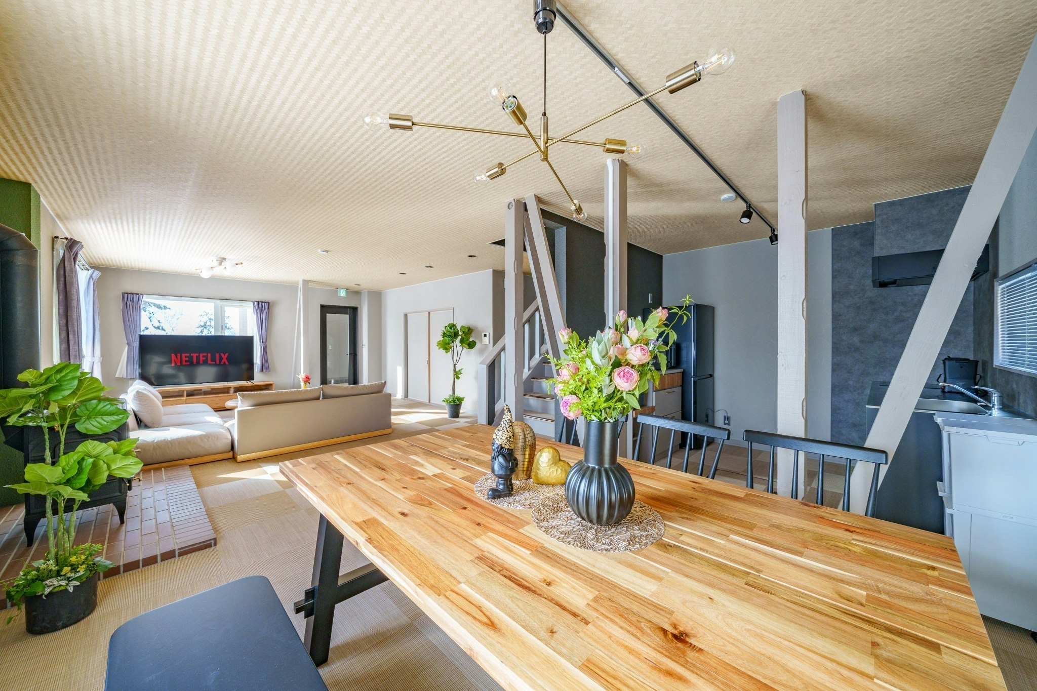 THE CRANE SANCTUARY KAMIFURANO