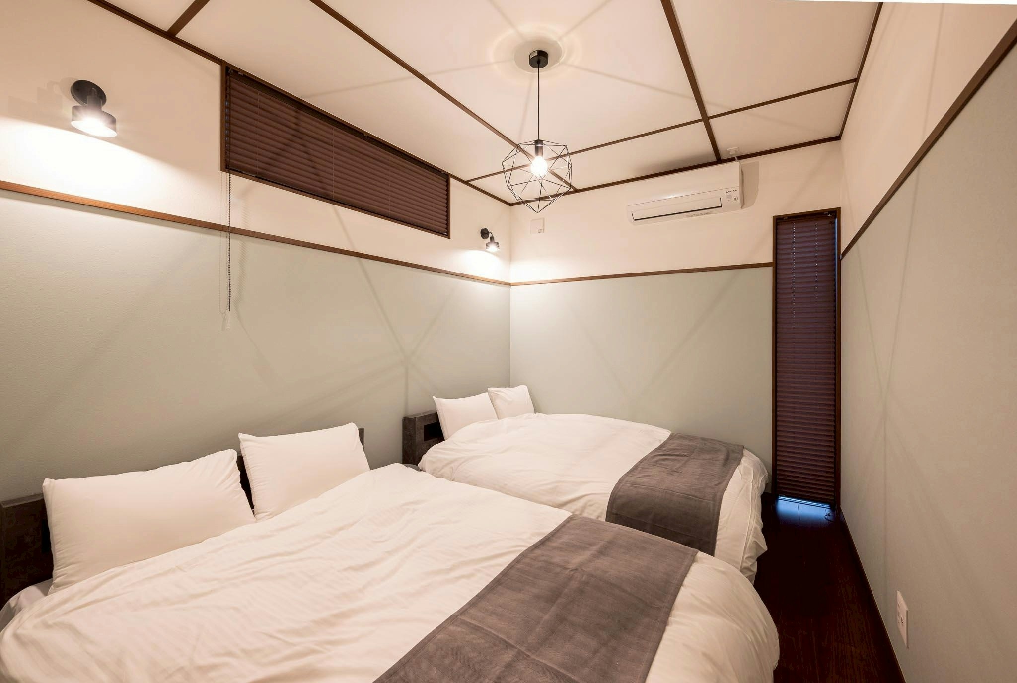 露天風呂から眺める美しい星空に酔いしれる!【星湯】新築まるまる貸し切り。ロフト付おしゃれモダン一軒家