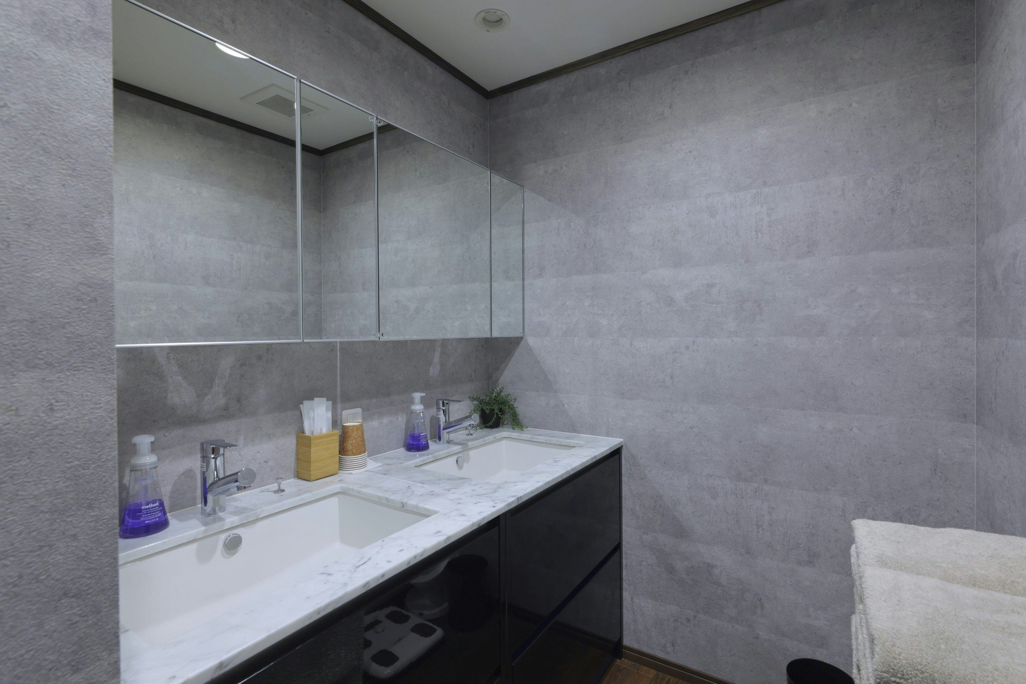 海まで徒歩1分|サウナBBQ|一色海岸|最大13名|一棟貸施設