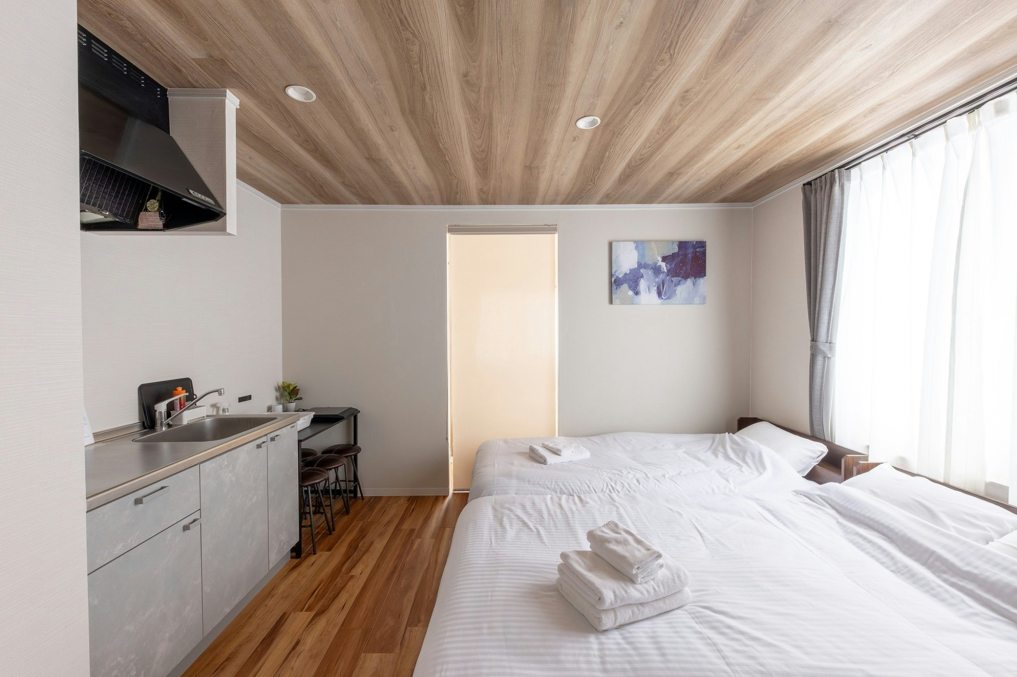 FLEX CELLA HIRAGISHI 最大5名 地下鉄駅まで徒歩6分 駐車場付