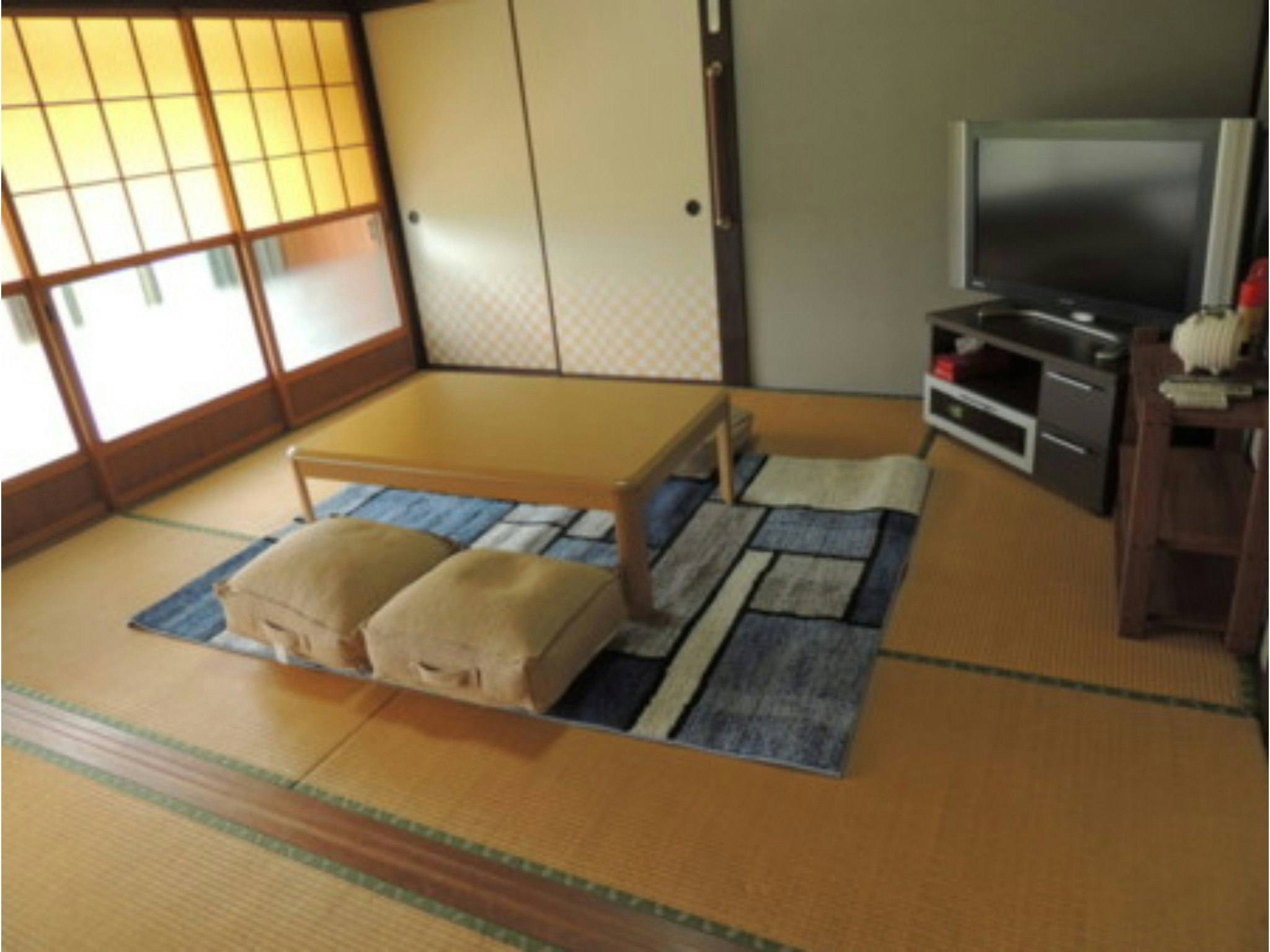 素泊まり/一棟貸し/6畳×2の和室/BBQ利用可