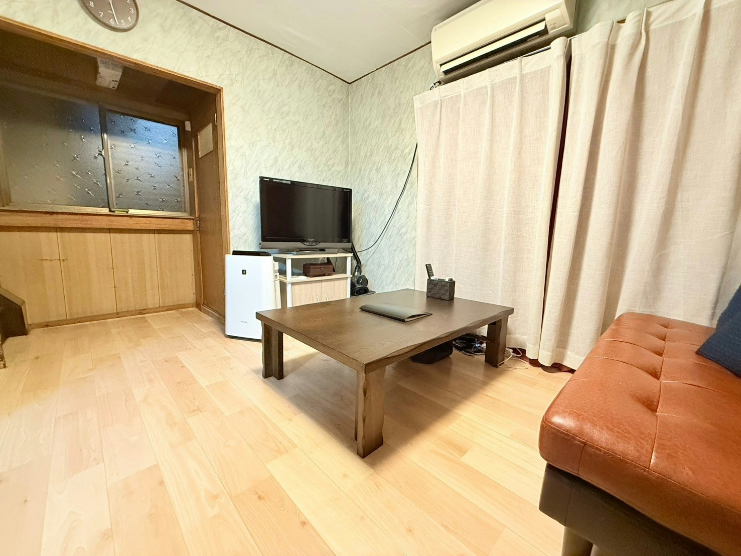 2ベッドルームの一軒家