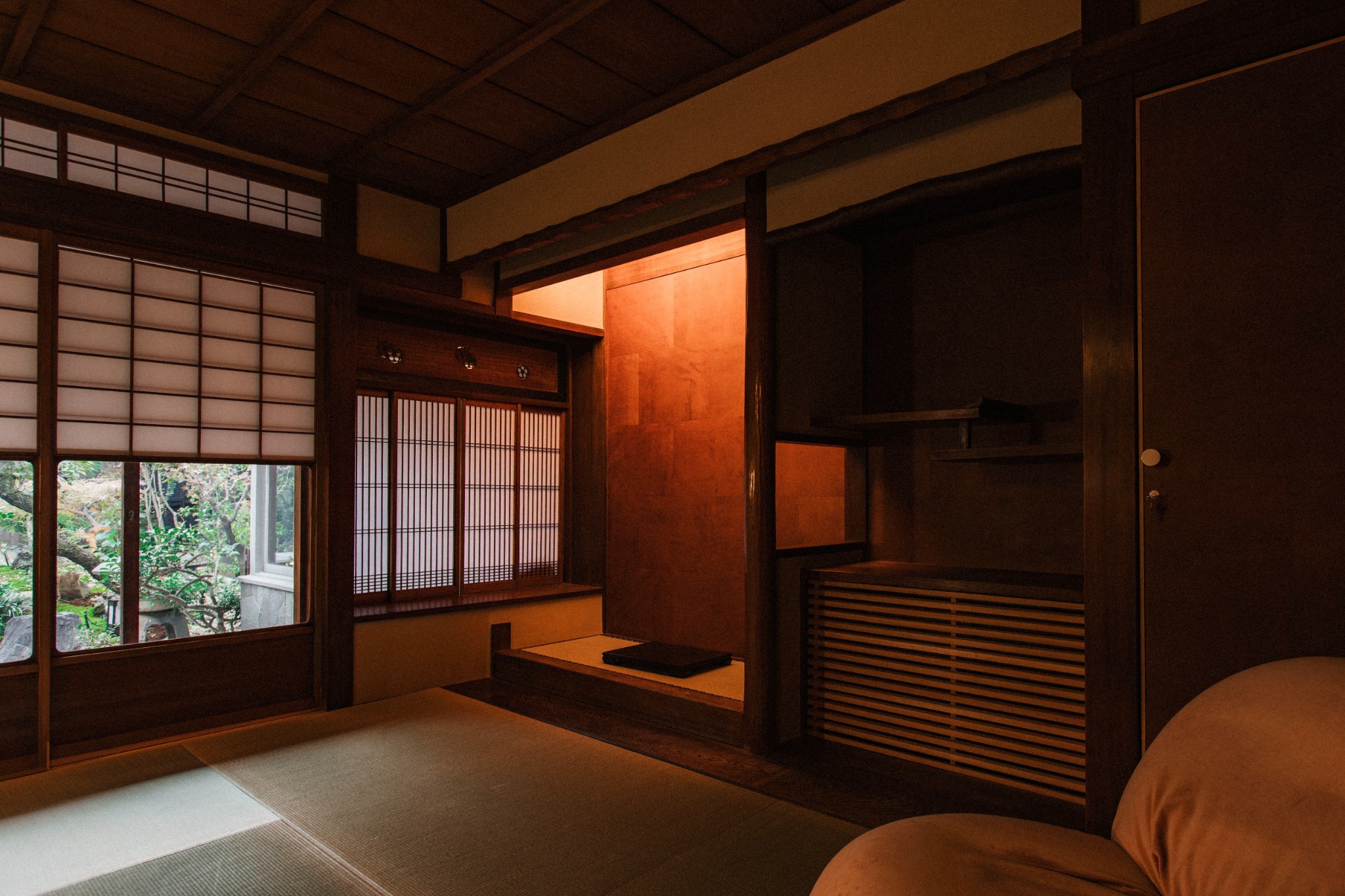 【Domo+ 五条七夜】旧質屋の京町家|二棟構成の静かな隠れ家|主屋+離れ・3寝室3浴室