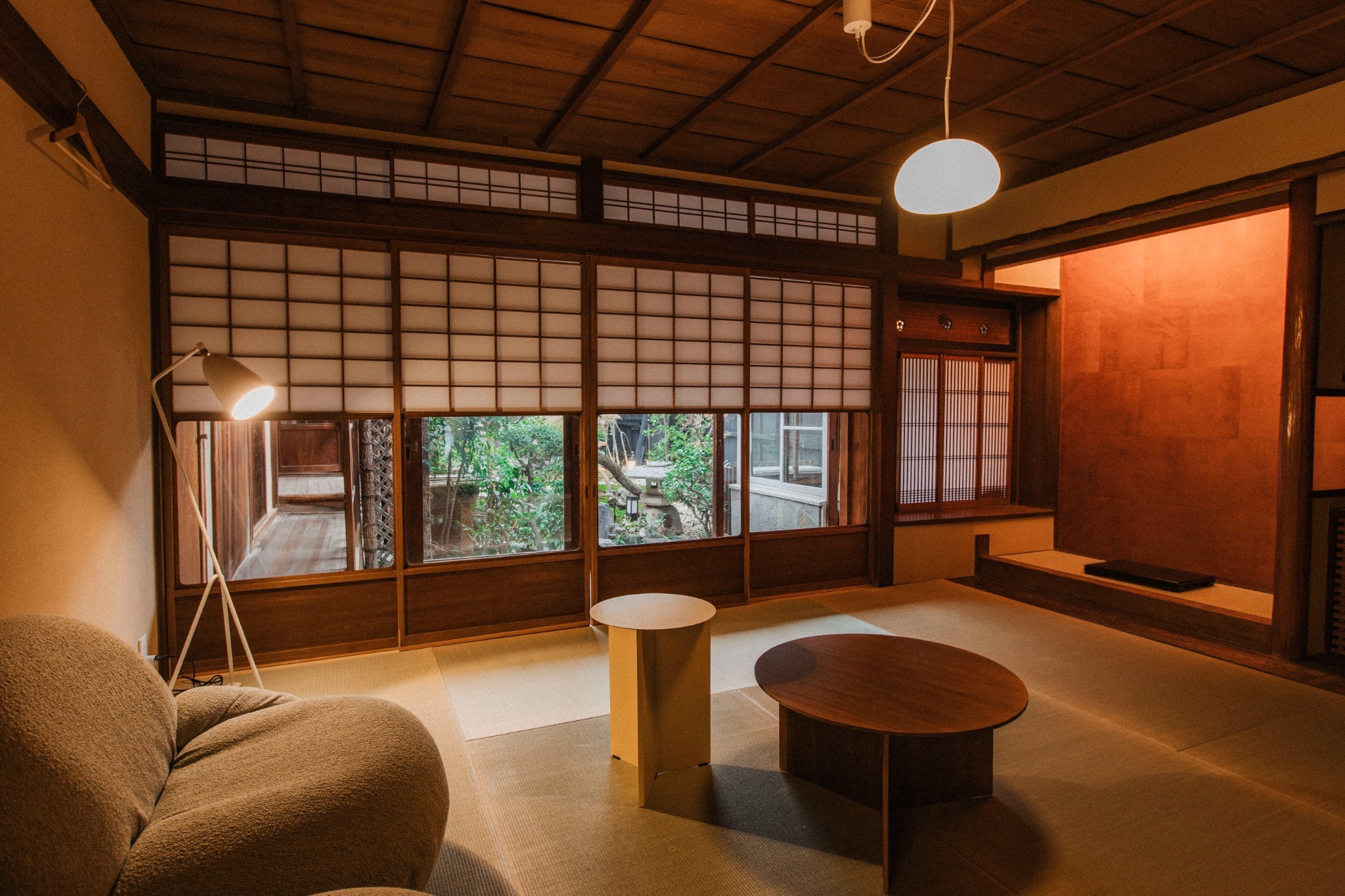 【Domo+ 五条七夜】旧質屋の京町家|二棟構成の静かな隠れ家|主屋+離れ・3寝室3浴室