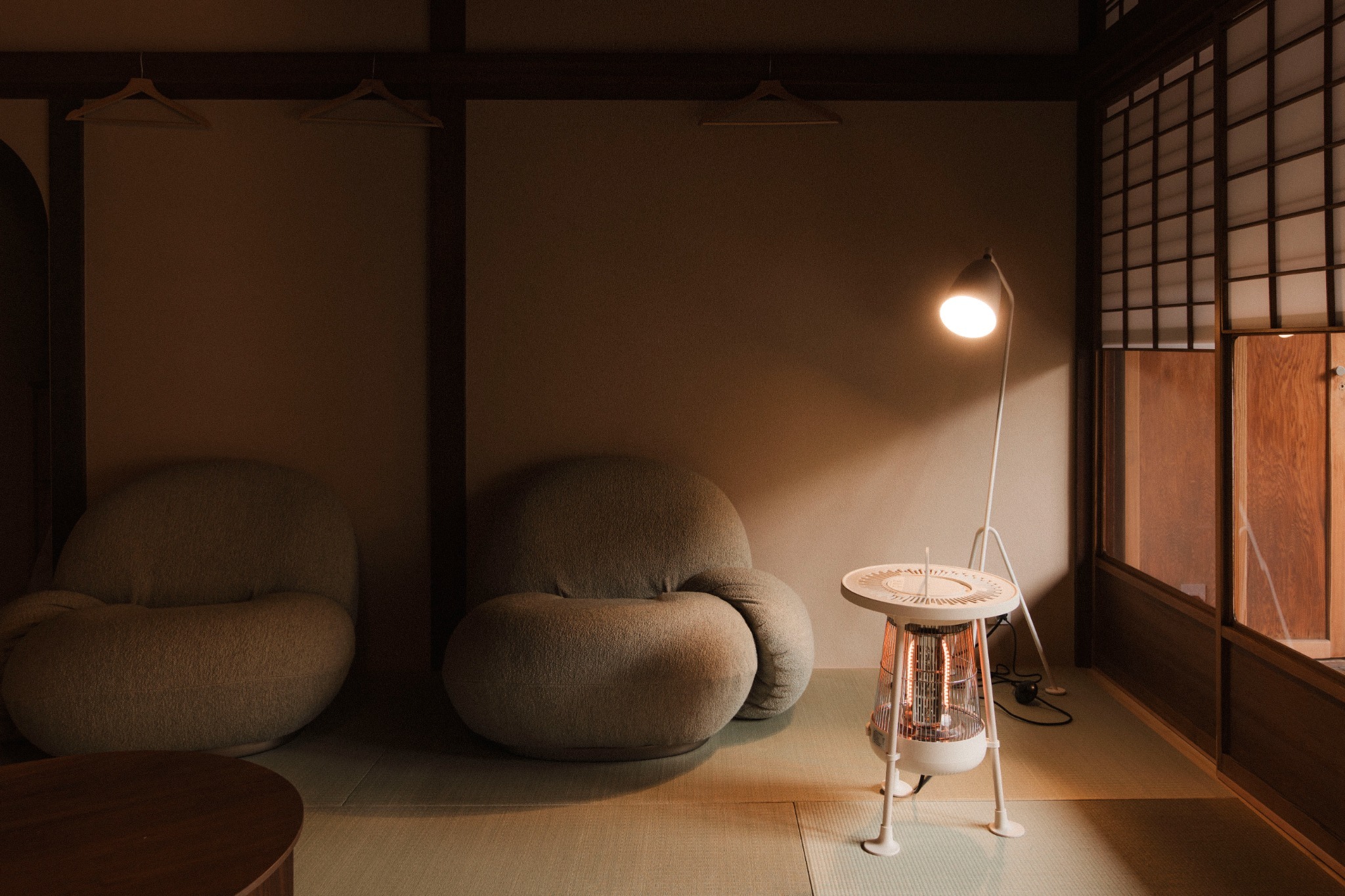 【Domo+ 五条七夜】旧質屋の京町家|二棟構成の静かな隠れ家|主屋+離れ・3寝室3浴室