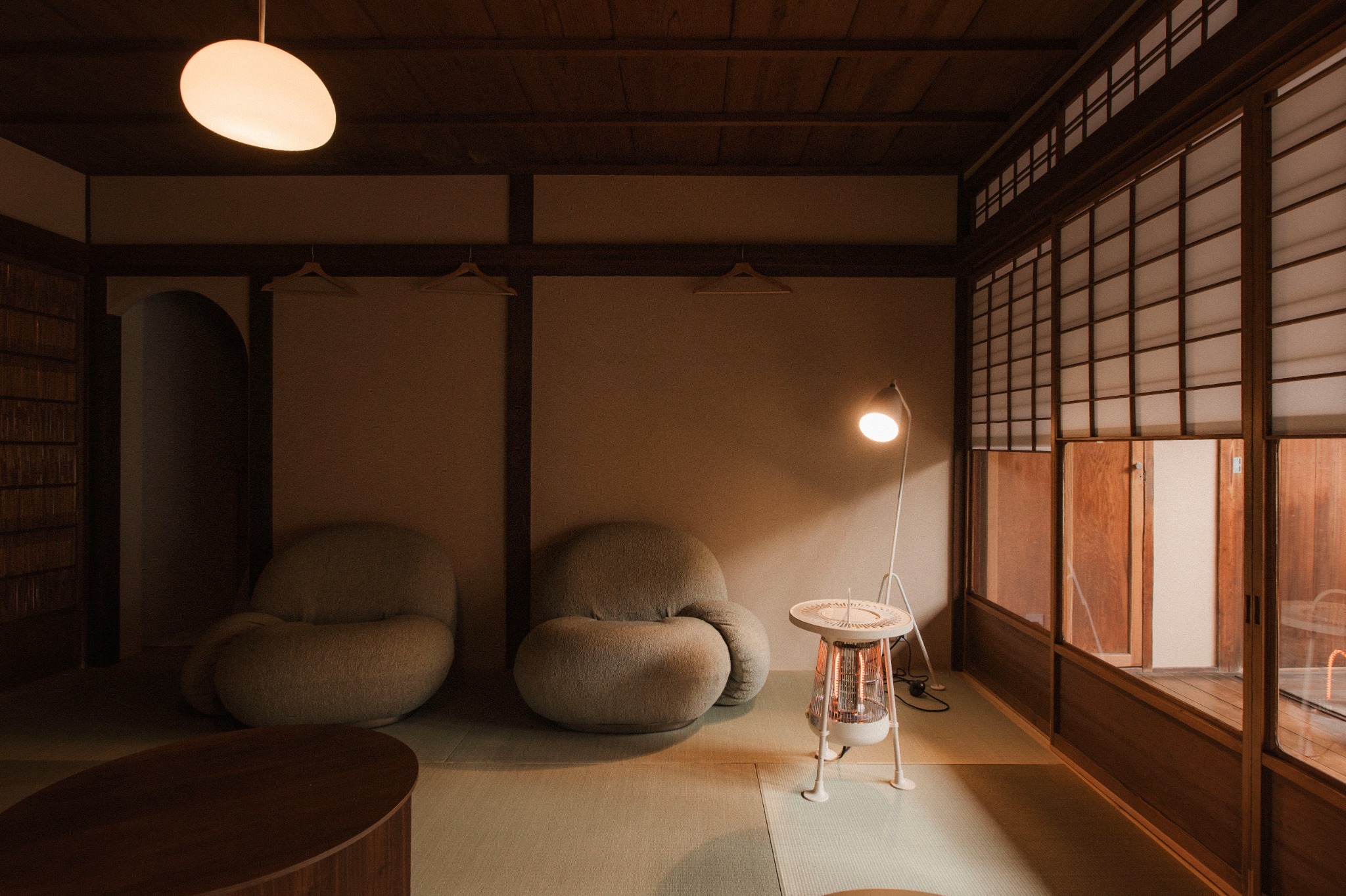 【Domo+ 五条七夜】旧質屋の京町家|二棟構成の静かな隠れ家|主屋+離れ・3寝室3浴室