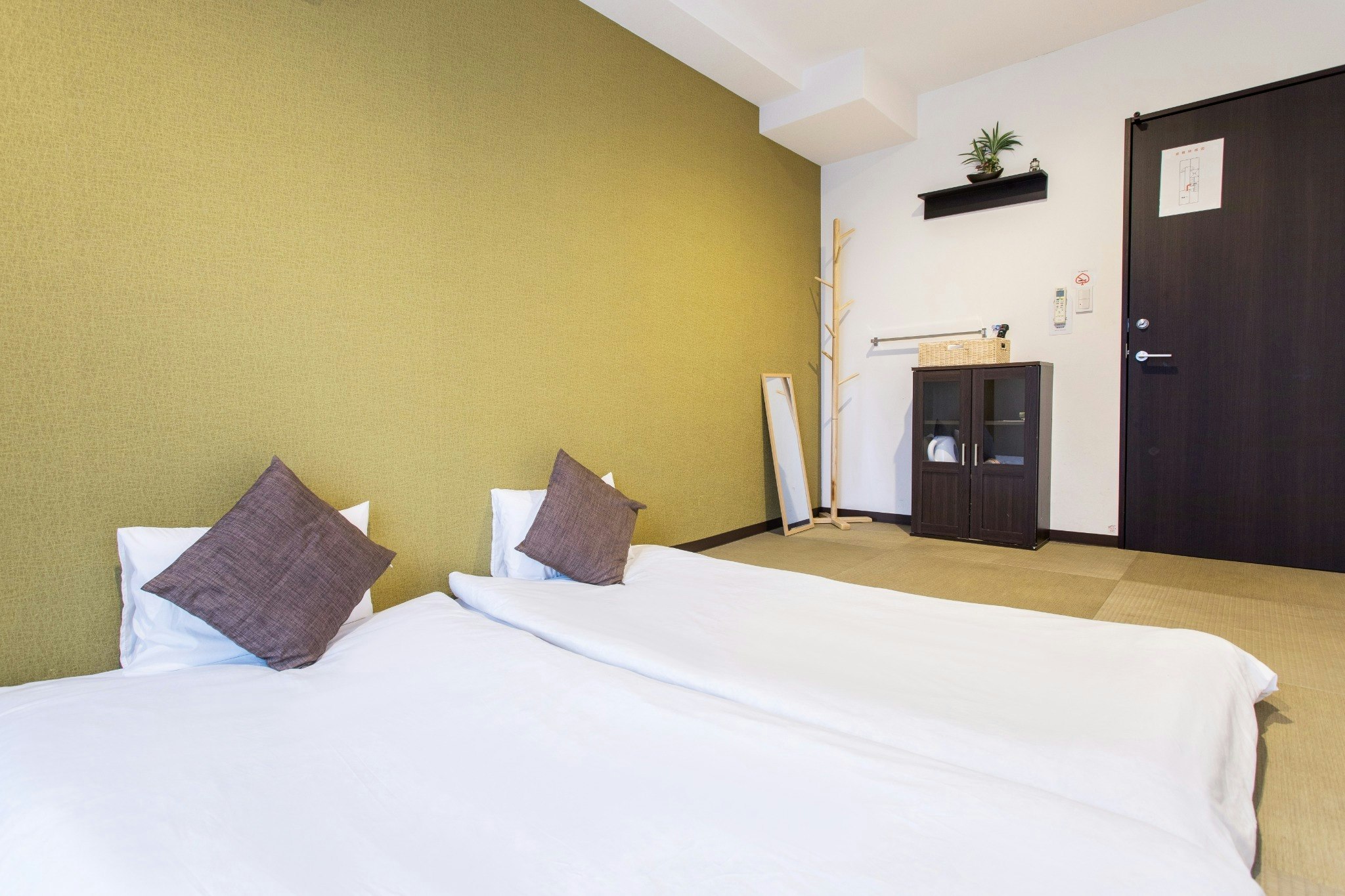 ROOM F 【ご家族・グループ歓迎】最大5名様/和室2間・複数トイレで快適ステイ