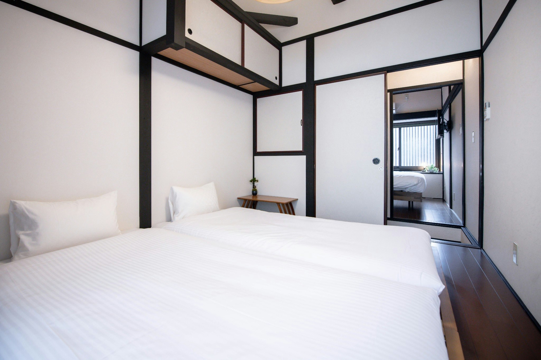 1日1組限定|2LDK|二条城徒步|スーパー、バス停至近