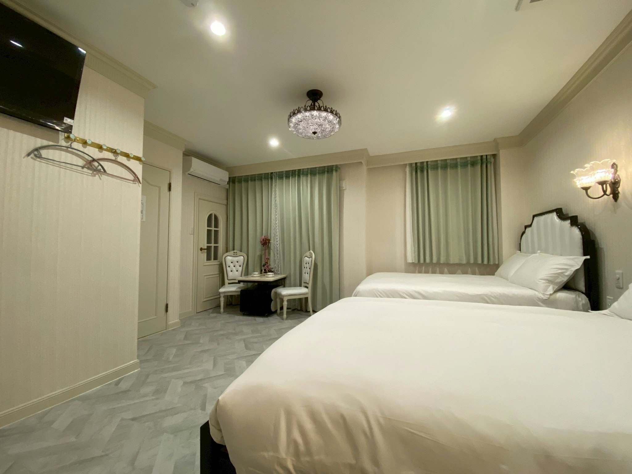 大同 Garden Hotel Annex — 西九条駅至近の快適 スーペリア ツインルーム