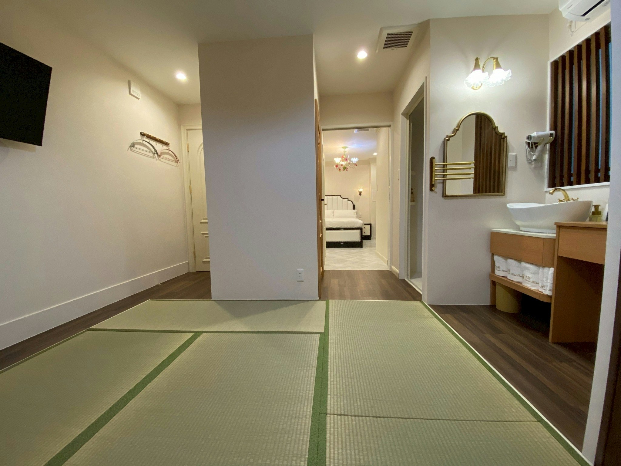 大同GardenHotel 大阪西九条 Annex — ゆとりのコネクティングルームで快適ステイ