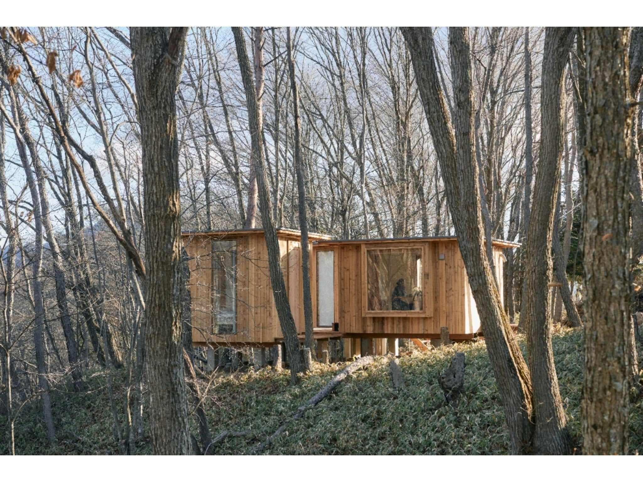 【禁煙】Hut -roof- 木々に囲まれた、全室床暖完備の小さな家