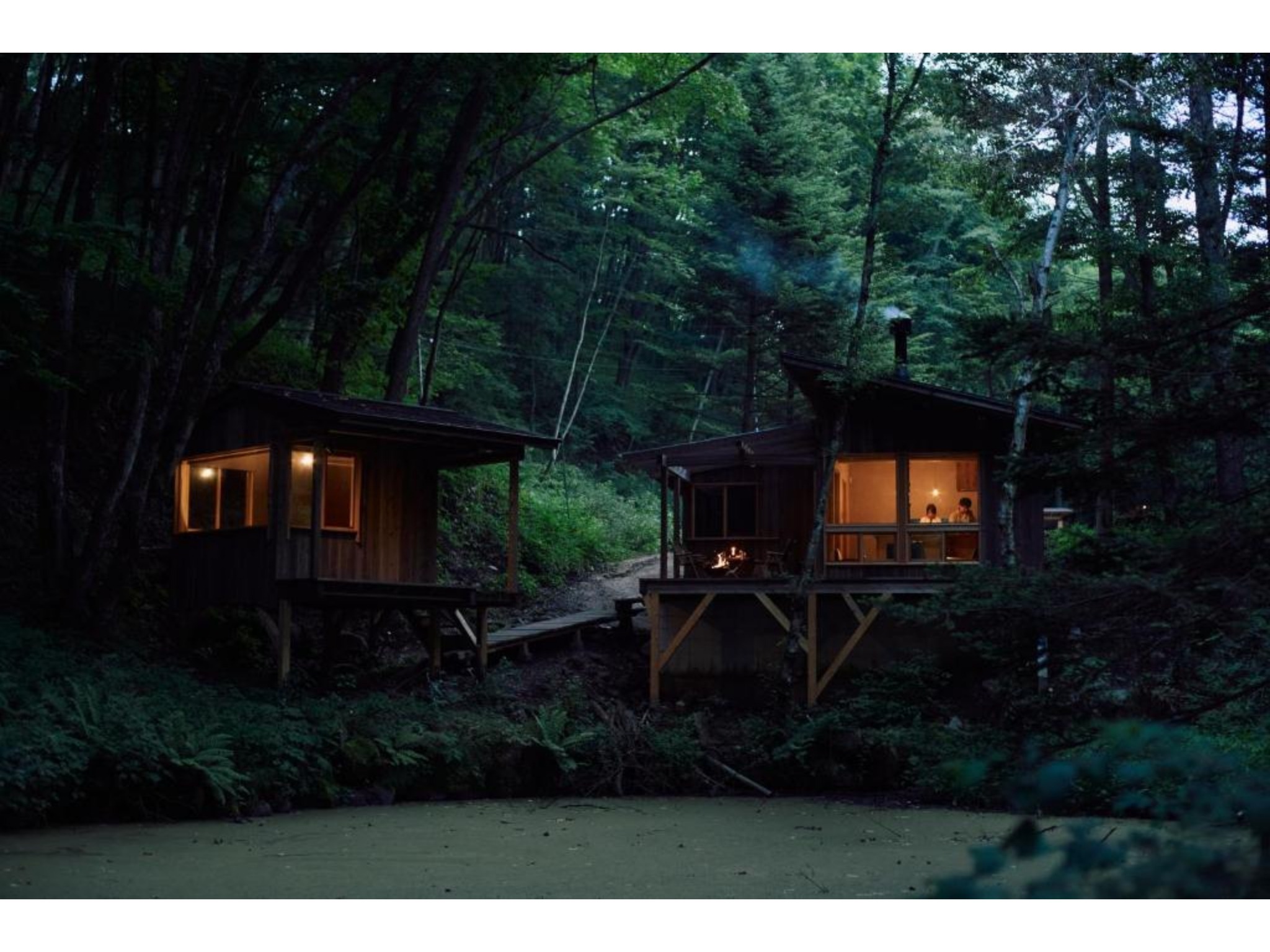 【禁煙】Hut -float- 薪ストーブがある池のほとりの暮らし