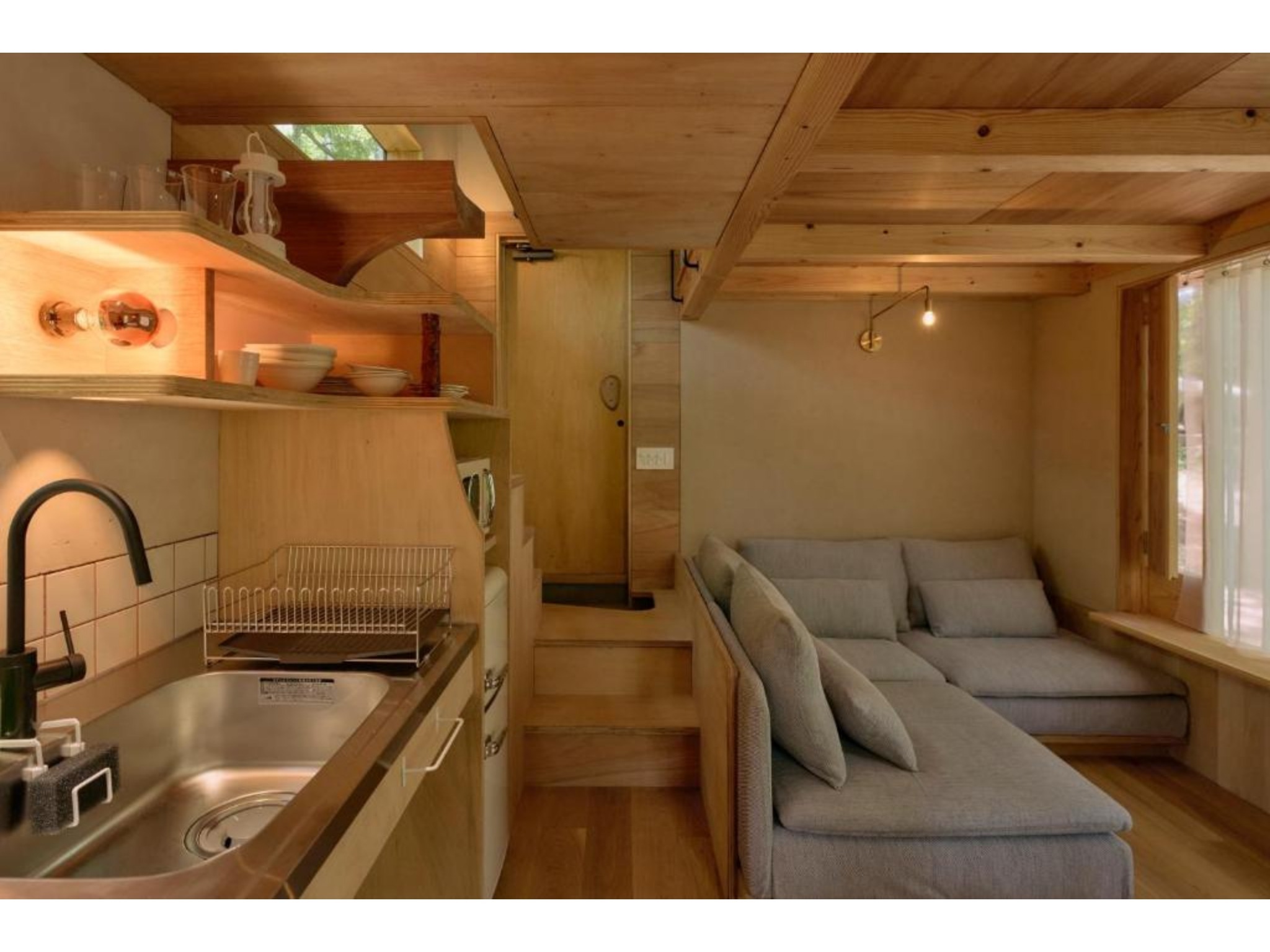 【禁煙】Hut -glow- プライベートサウナと浴室付き、西陽に輝く小さな家