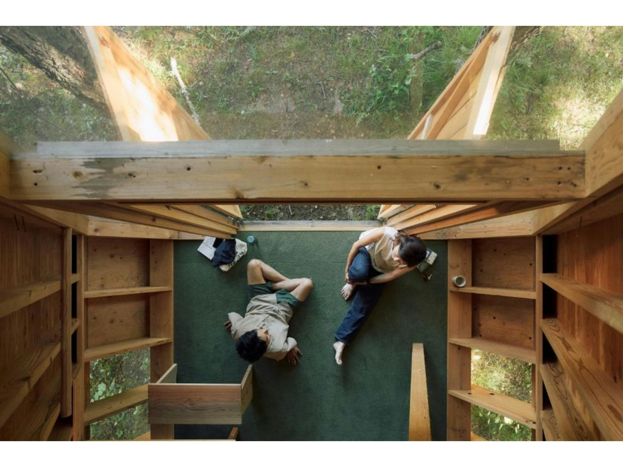 【禁煙】-Nutshell- 木の実の殻のようなキャビン