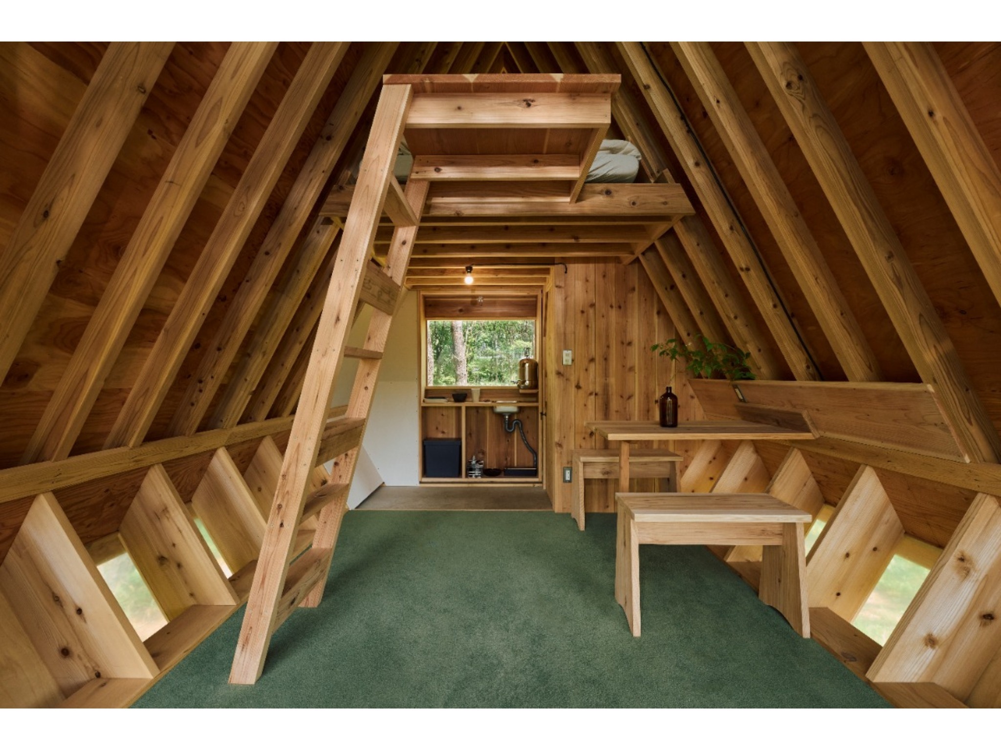 【禁煙】-Nutshell- 木の実の殻のようなキャビン