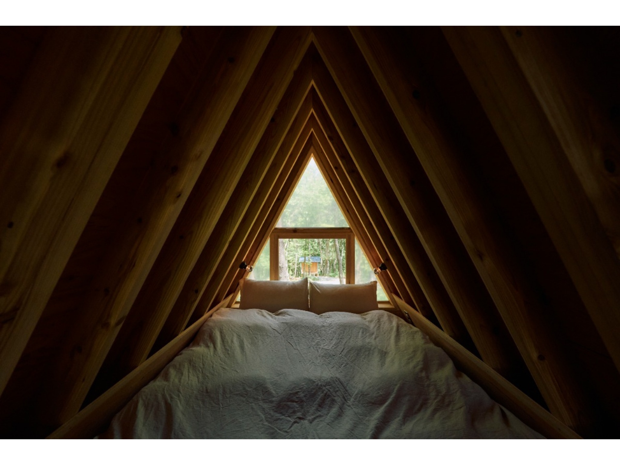 【禁煙】-Nutshell- 木の実の殻のようなキャビン