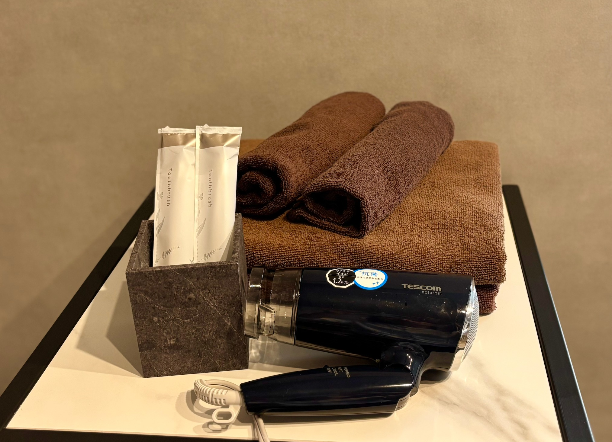 【瑕疵物件セール】騒音被害でも気にしない!常時ヘッドホン利用又はロックガンガンオッケーな下目黒11