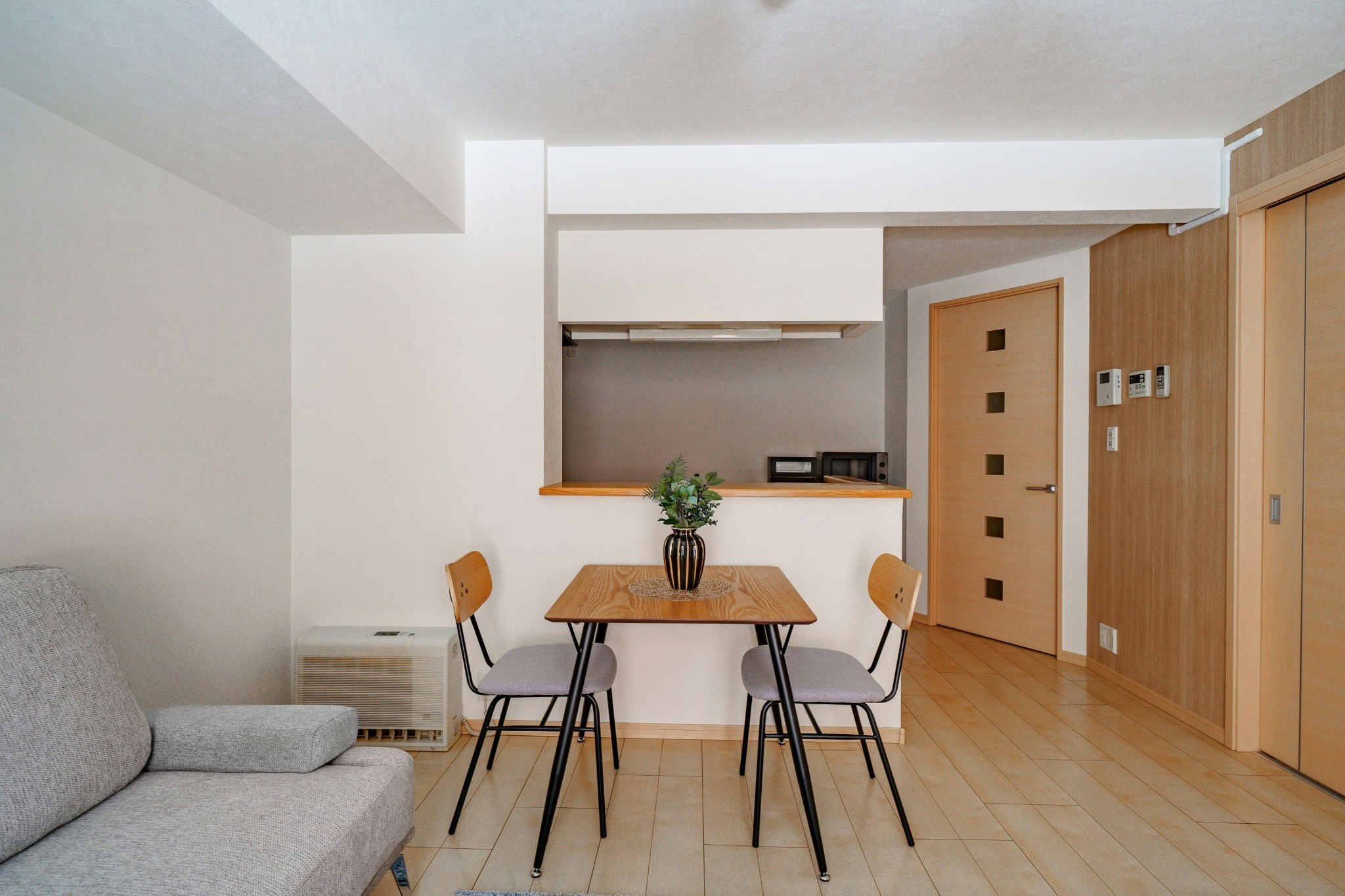 E-US NAEBO STATION 102