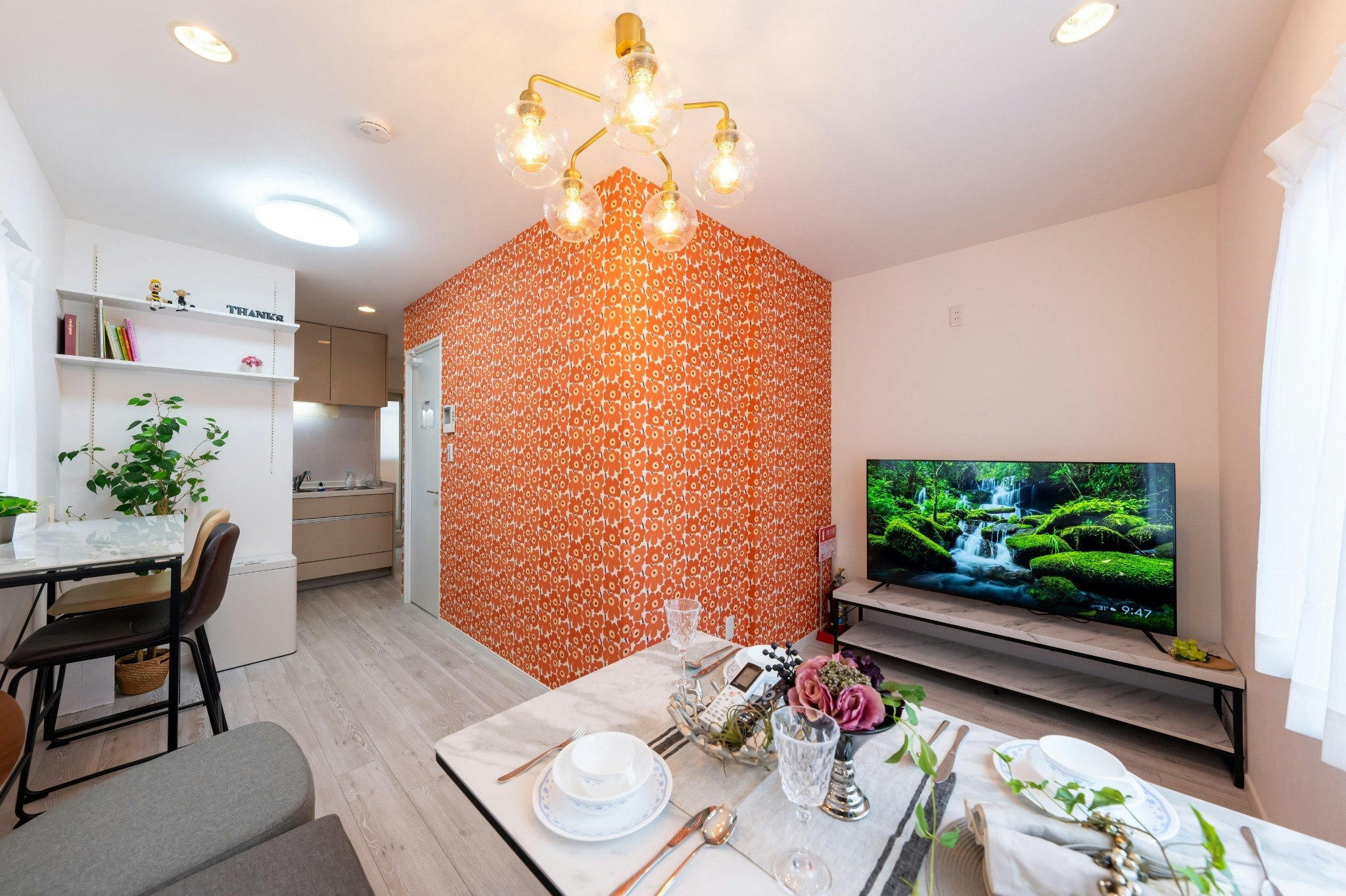 新宿区貸切一軒家73m2 新宿へ地下鉄で13分 駅徒歩5分 P有 暮らすように泊まる宿。