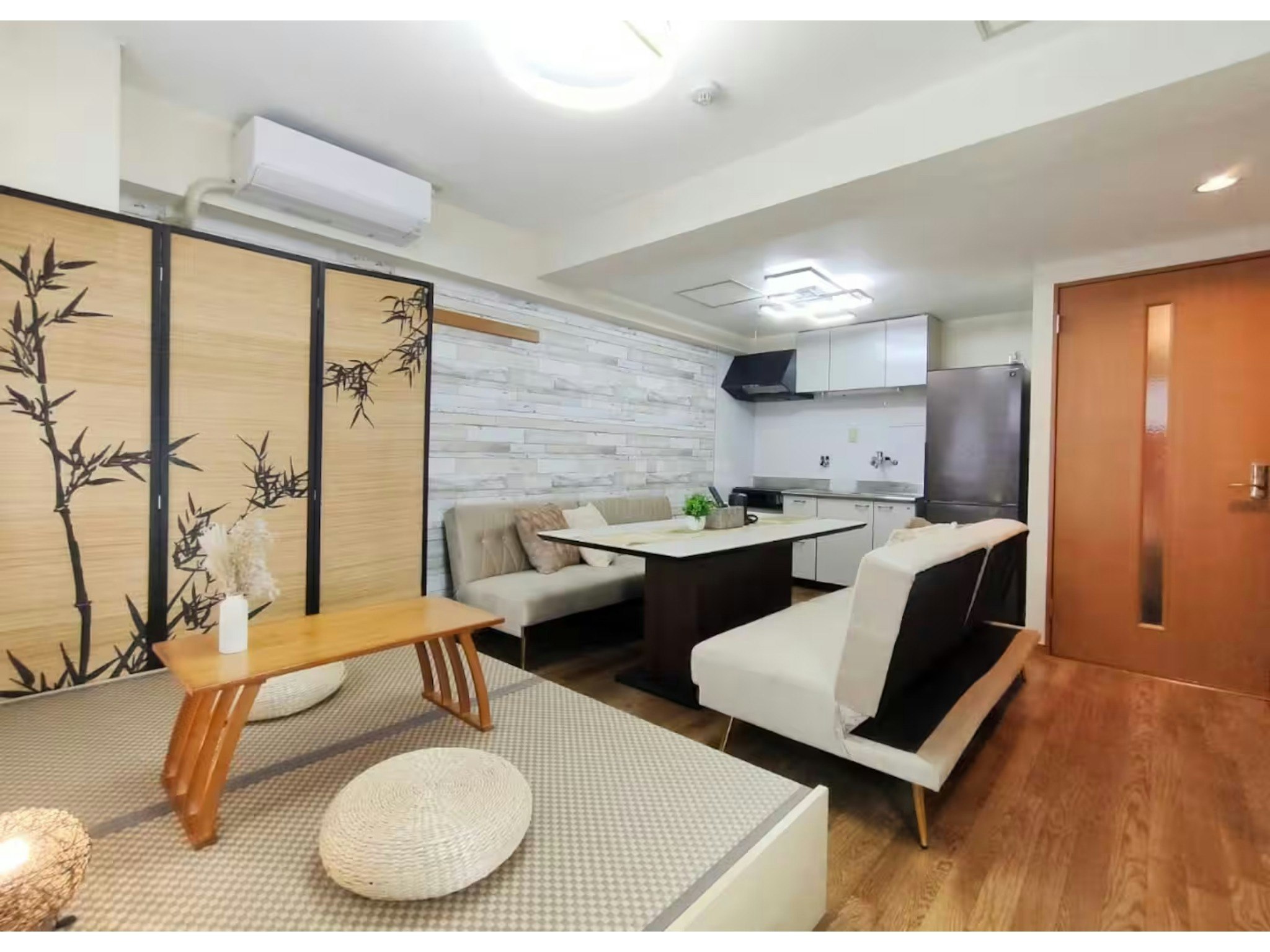 【禁煙】天神橋筋商店街の目の前/ユニバーサルスタジオジャパン/難波すぐ/梅田まで1駅/8名まで可能