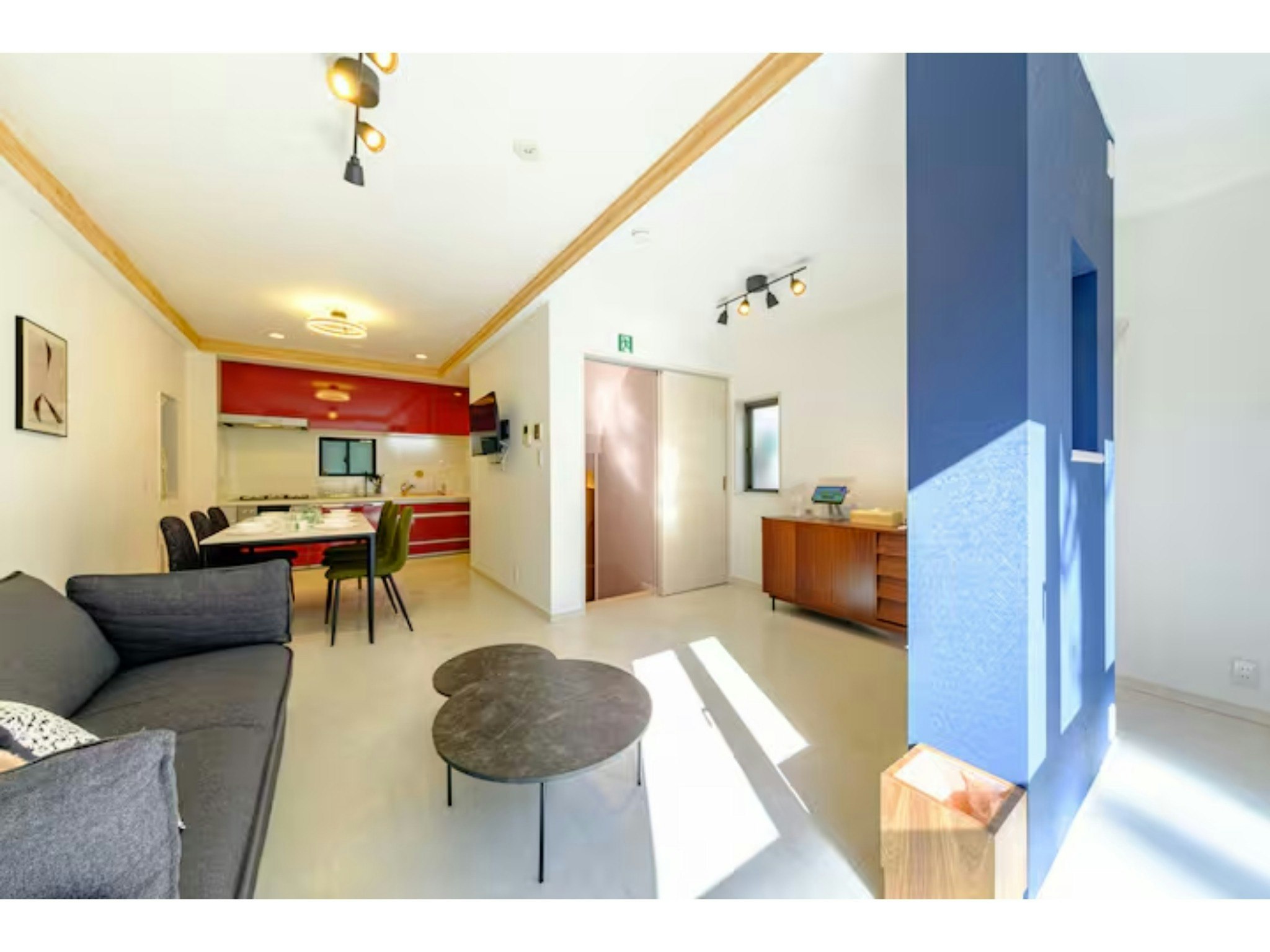 駅近2分|電車で新宿15分 渋谷20分|飲食店多数|最大7名|メゾネットタイプ