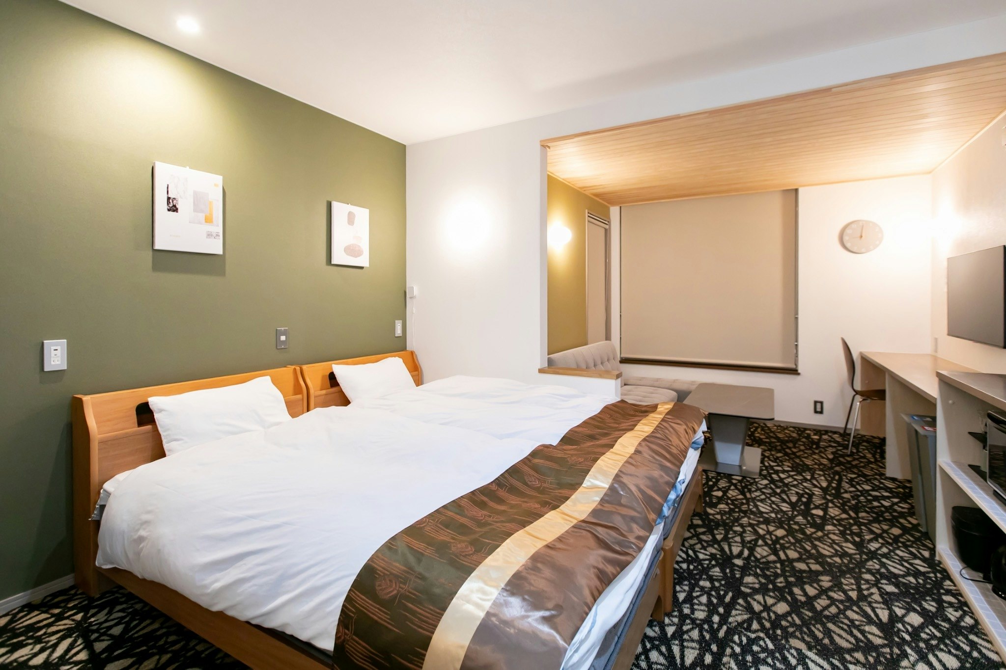 Ark Coat 202  Hiragishi Hotel-Like Studio w/ Desk