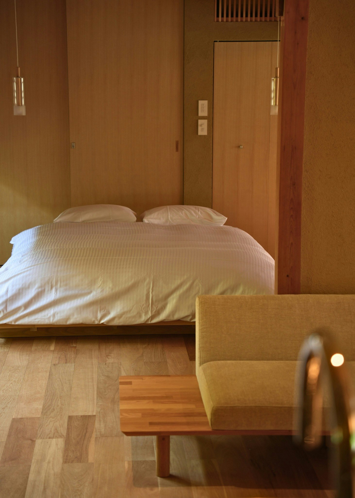 ”暮らすように泊まる”モダン日本家屋|庭・駐車場・一棟貸・6名