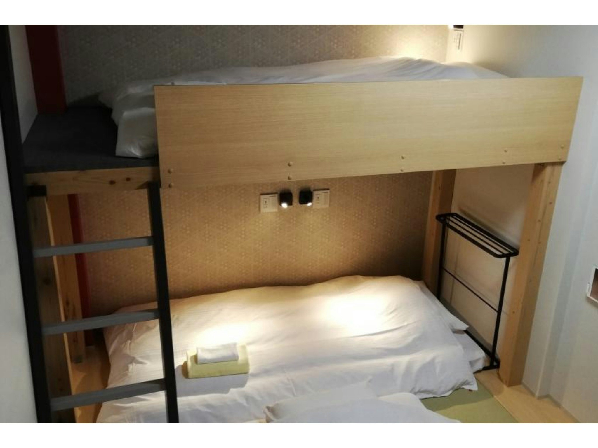 【禁煙】和室タイプのお部屋【素泊り・中心エリアで快適ステイ】心斎橋商店街もグリコもすぐそこ!