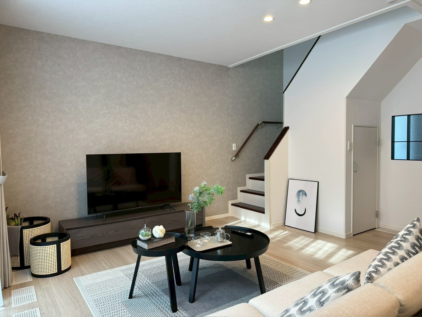 【大津町】TSMC 車15分|新築一棟貸切3LDK|Akikawa Otsu 1/民泊のnull