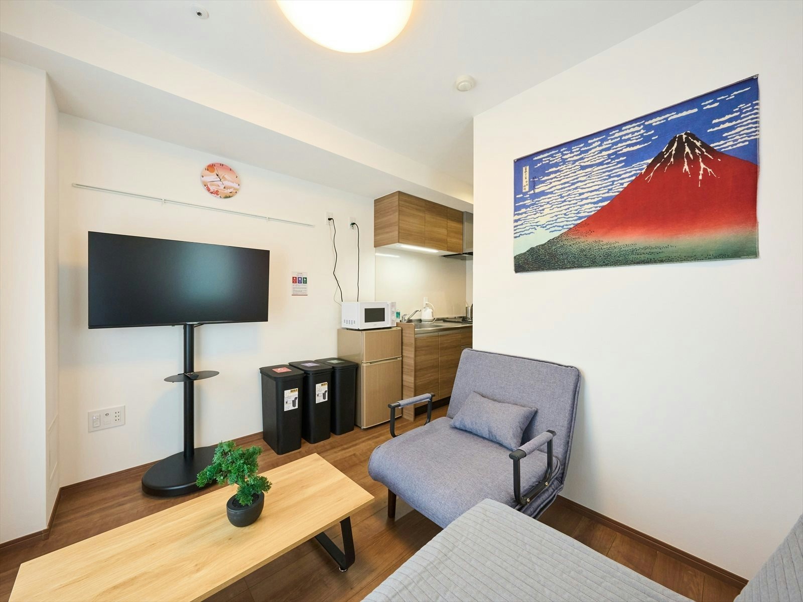 羽田空港1駅3分|1BR・キッチン・洗濯乾燥機|ダブル+ロフトベッド+ソファベッド2台|最大6名