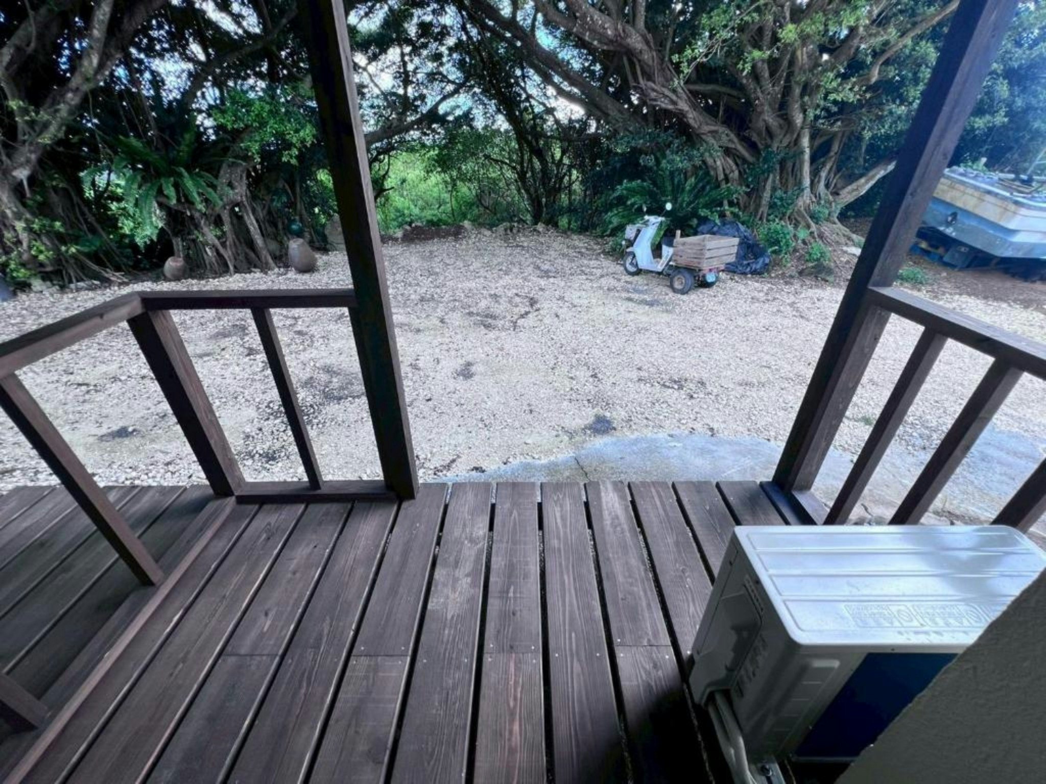 【禁煙】Room1/ガジュマルの木陰でひとやすみ・静かな島のやすらぎのお宿