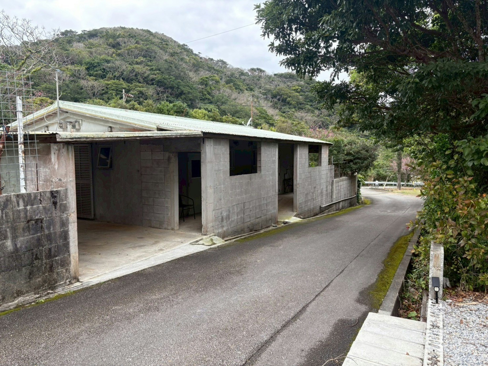 #2 美ら海水族館まで車16分 今帰仁村の貸切ルーム!最大4名・無料駐車場完備 家族や友人の旅行に