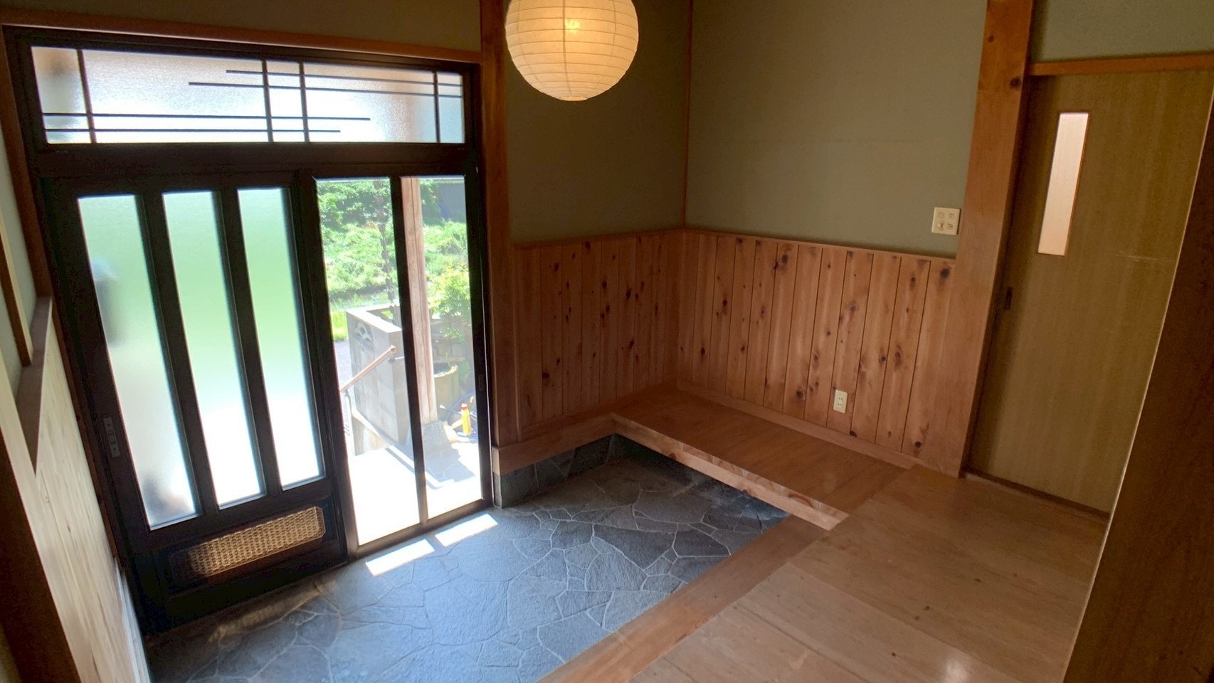 【一棟貸切】 BBQ/海まで10分/川遊び/釣り/駐車場有/ペット可/家族向け体験型ゲストハウス