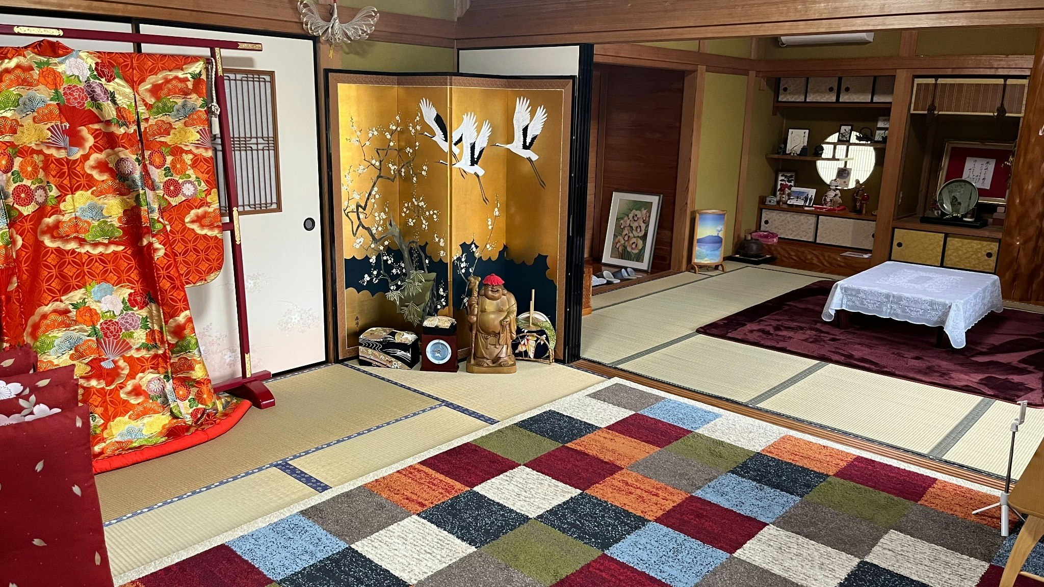 8畳の畳のお部屋2間