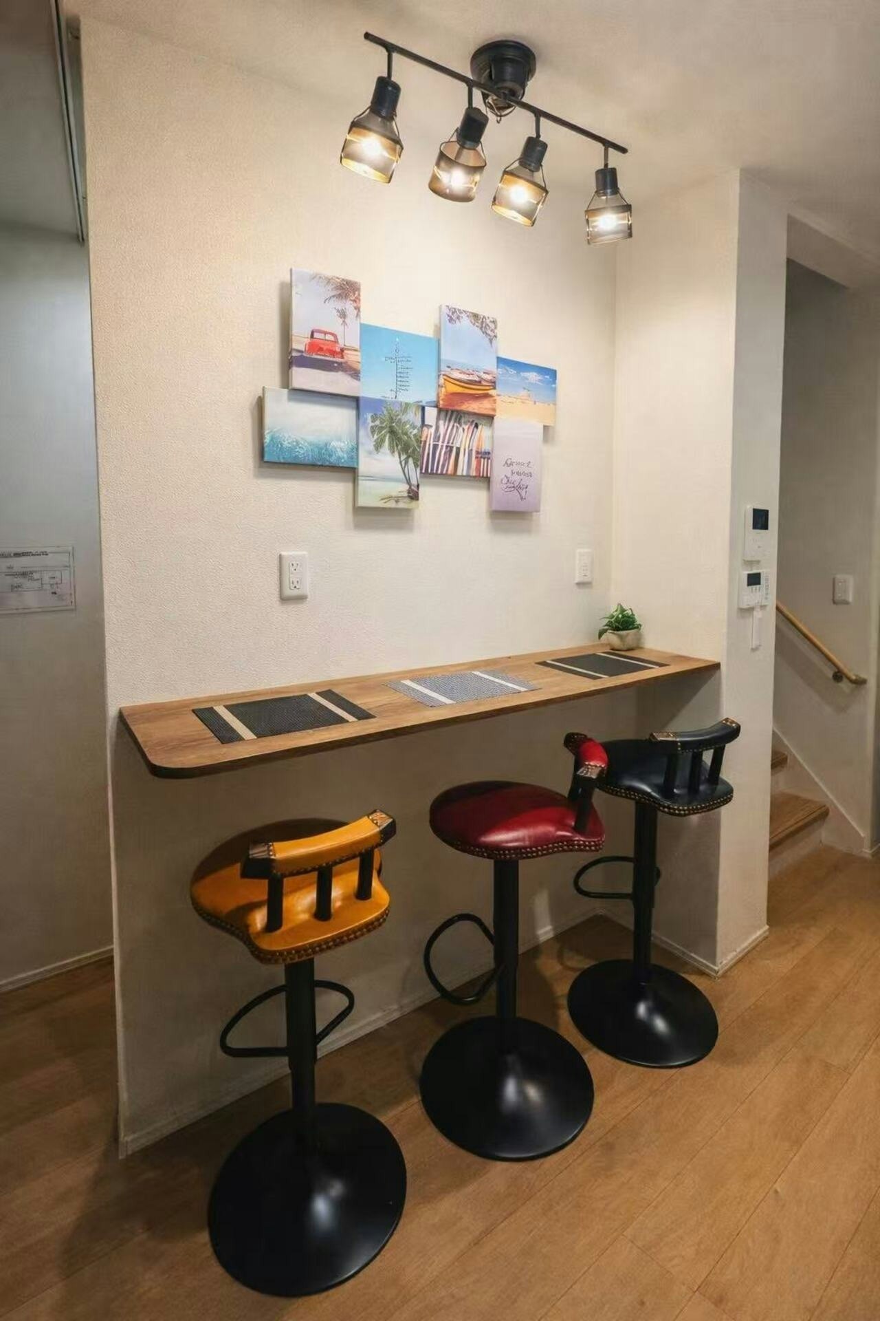 福家 住之江|エレベーター付き戸建|各階トイレ完備|築浅一棟貸切|最大10名|難波直通